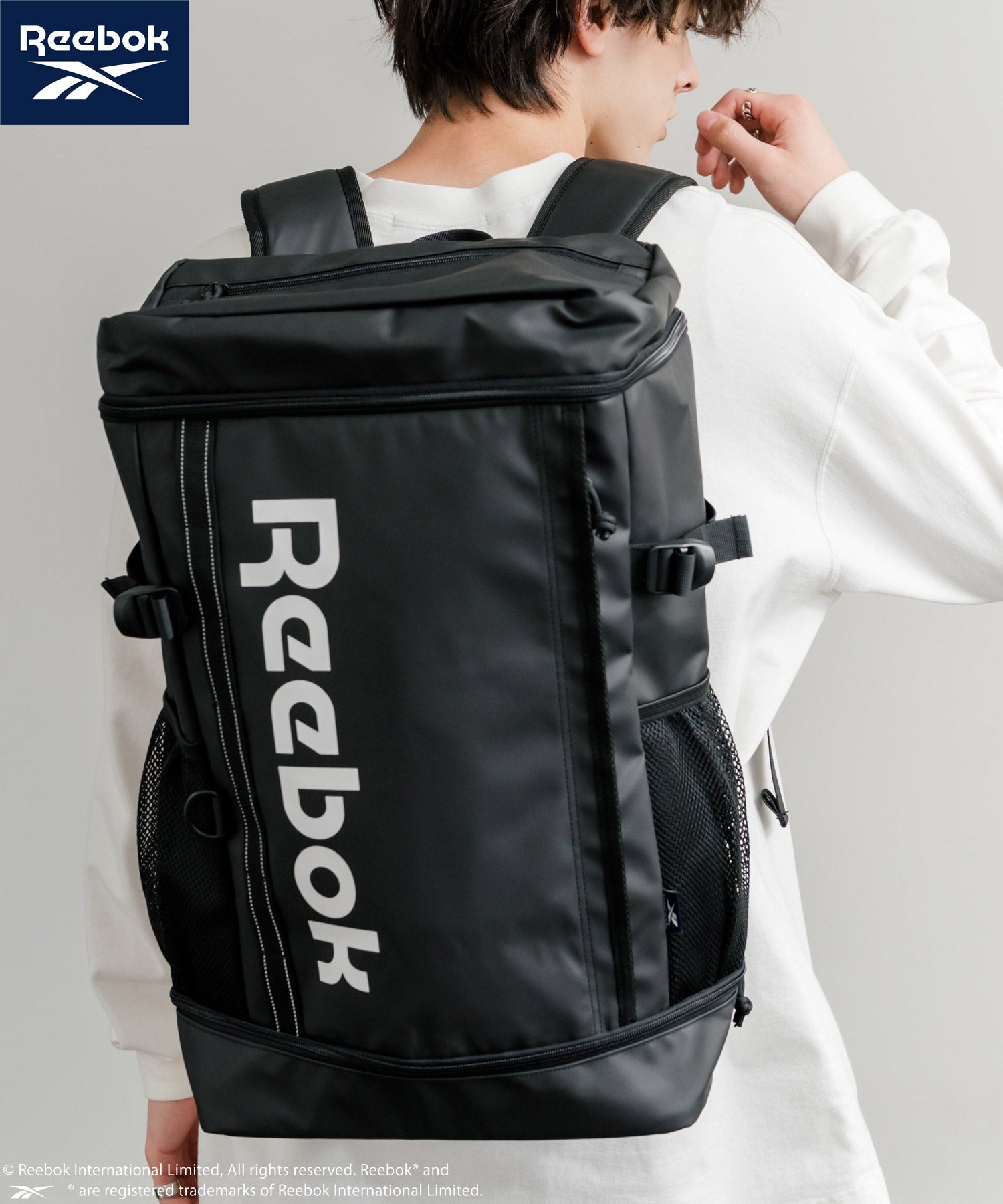 Reebok リーボック ボックスバックパック/ロゴ入りスクエア型A4収納