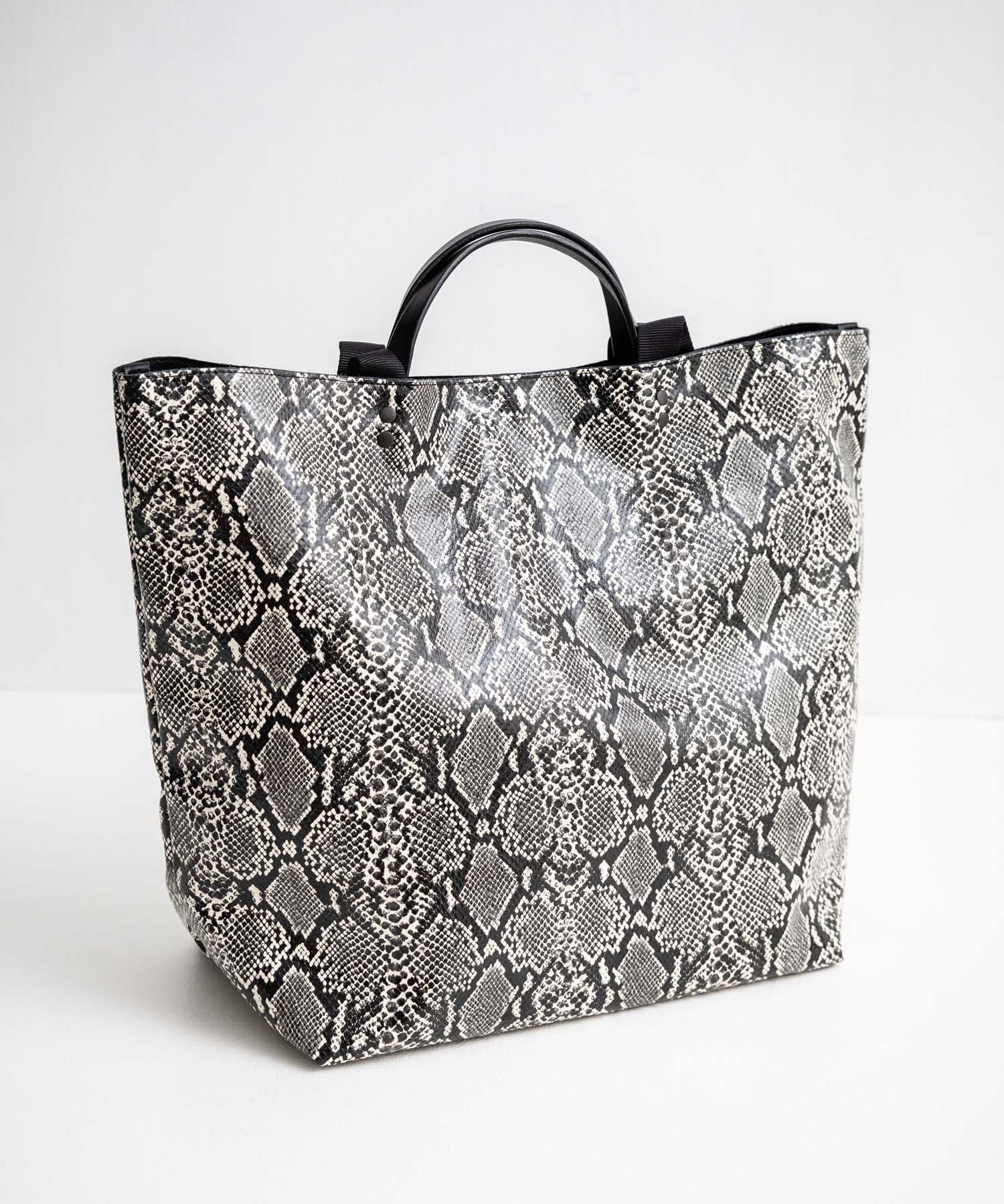 Butler Verner Sails バトラーバーナーセイルズ 日本製 国産 スネーク柄2WAYトートバッグ JI-2854 13473