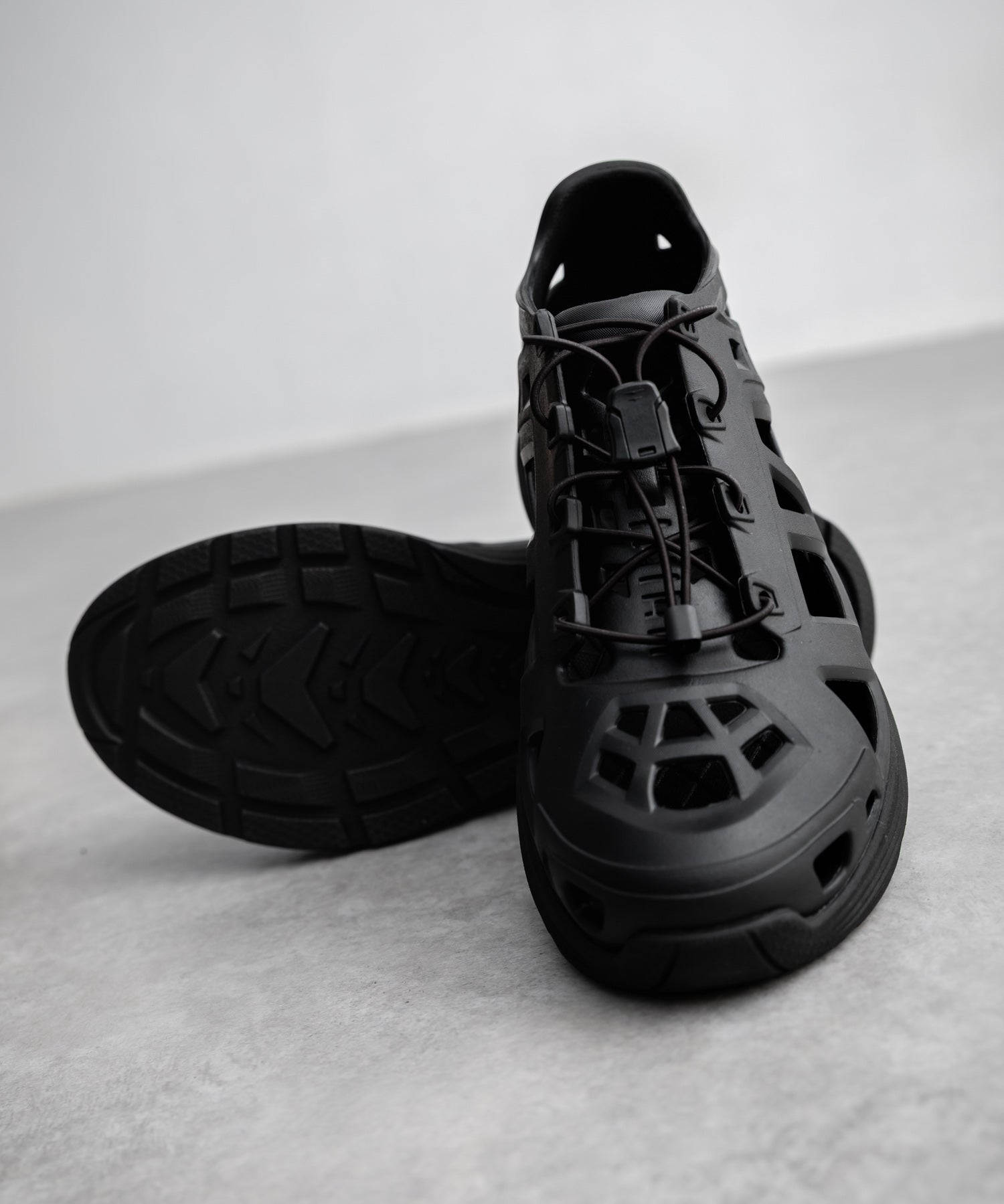 THE NORTH FACE WHITE LABEL RE-ACTIV SNEAKER スニーカースポーツサンダル 16165