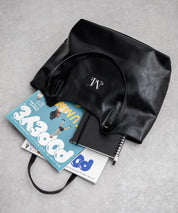 MUCENT ムセント ARMAND FRONT BUCKLE LEATHER SHOULDER BAG UNISEX PUレザーバッグ 16040