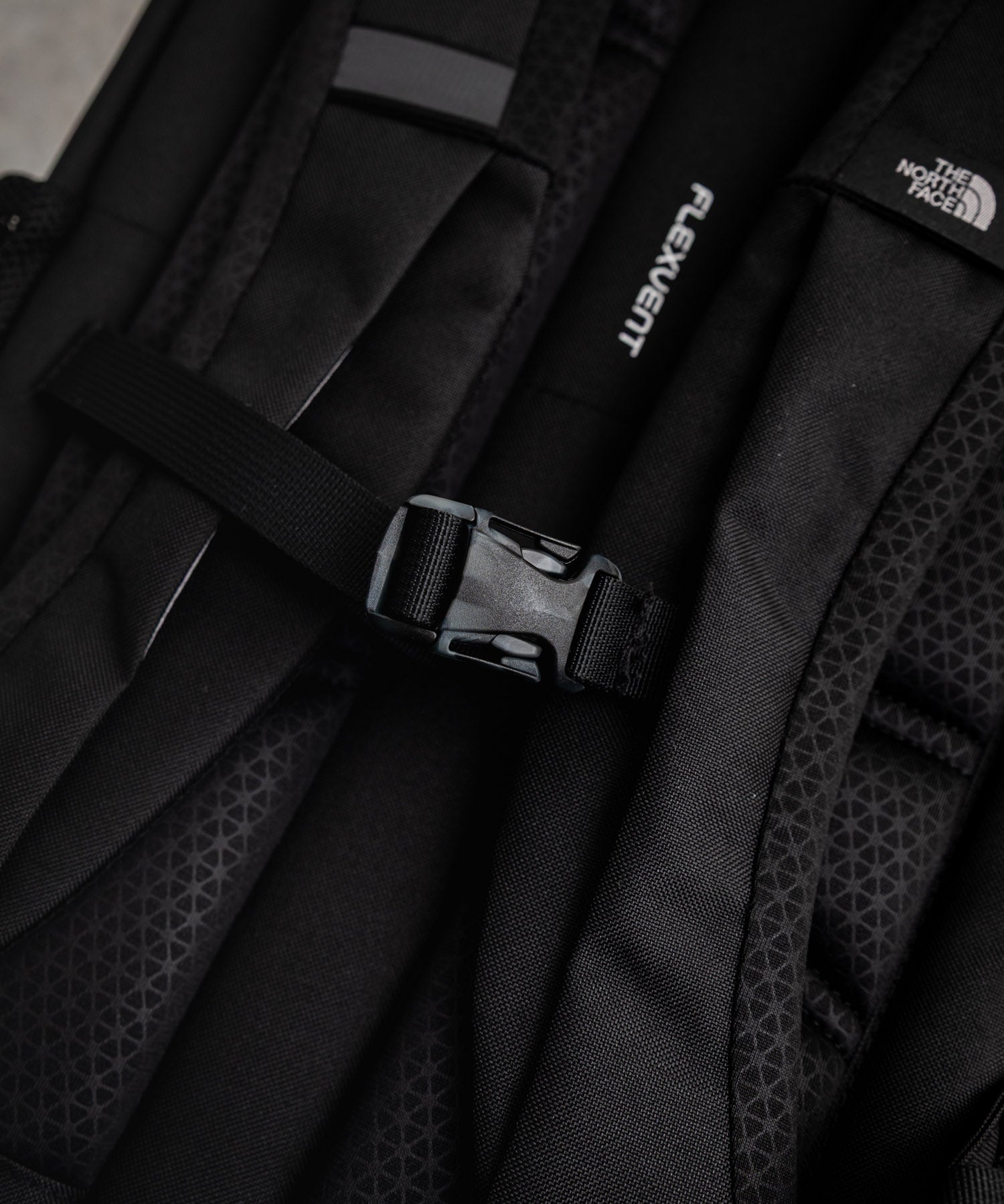 新色追加 THE NORTH FACE ザ・ノースフェイス JESTER ジェスター バックパック/リュック 15102