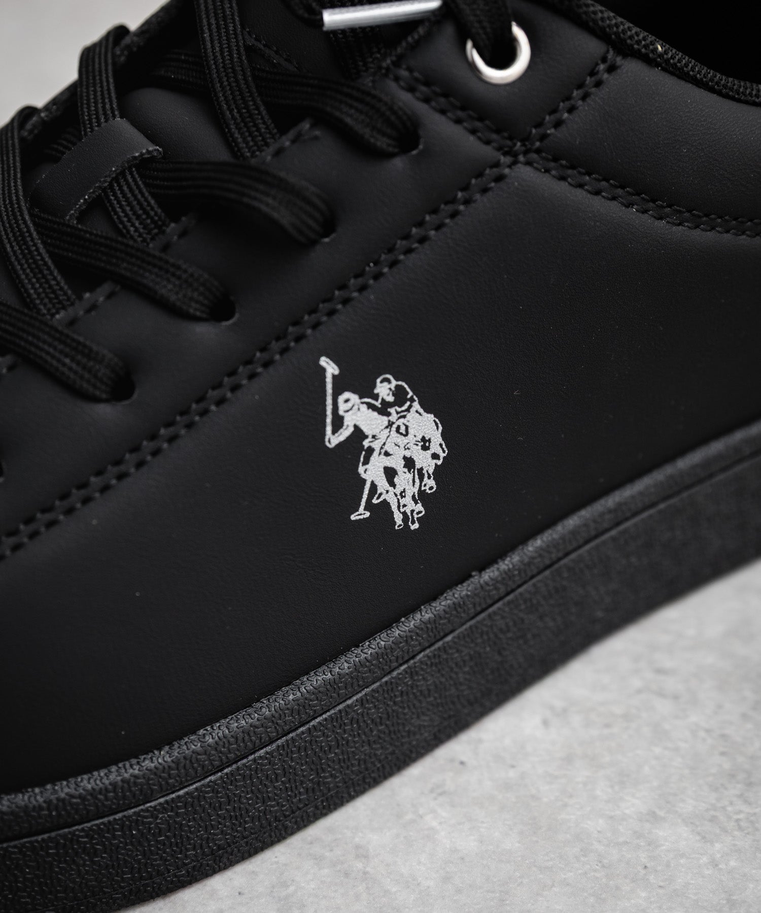 U.S. POLO ASSN. ユーエスポロアッスン ローカット 紐靴コートスニーカー 15640