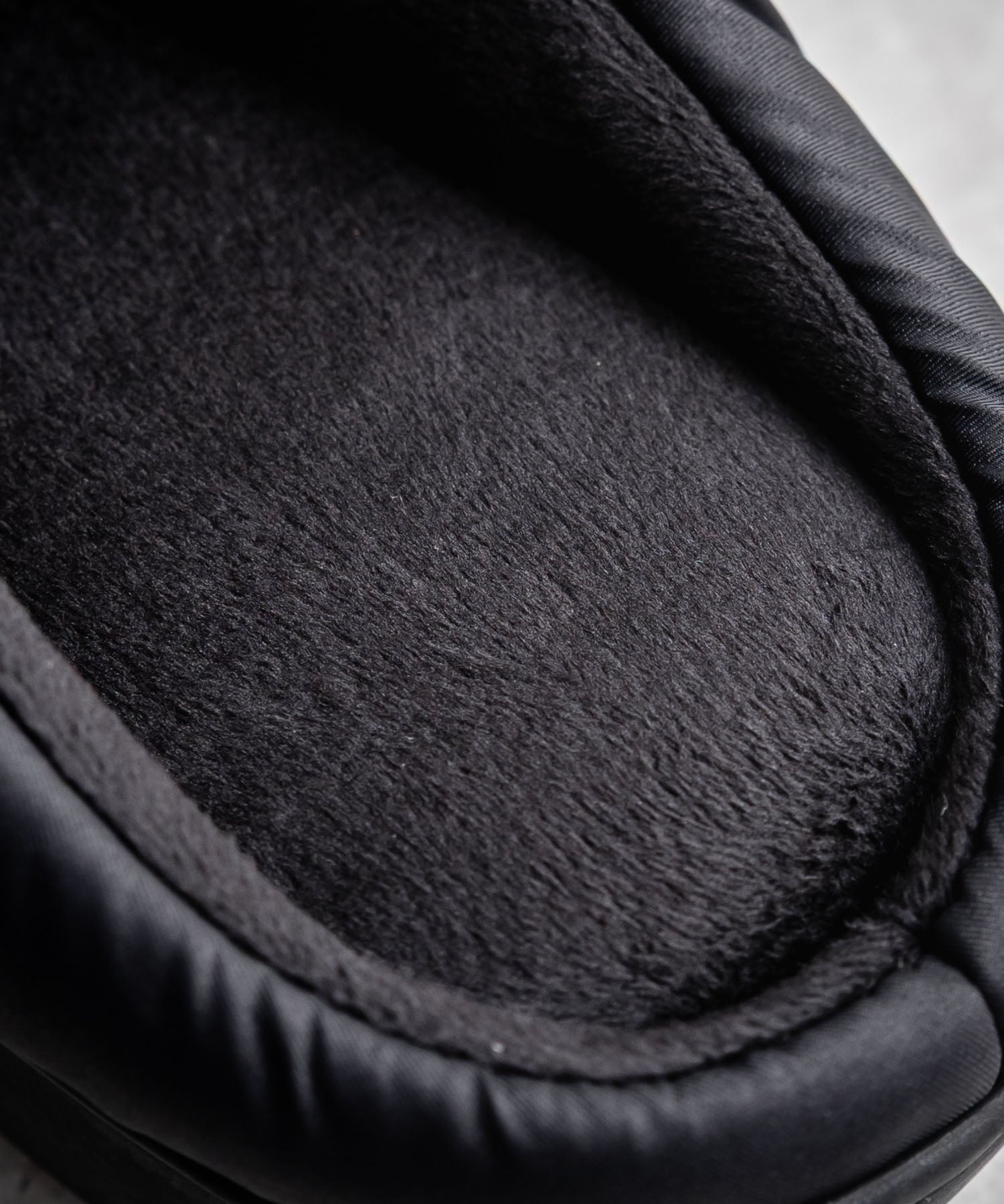 【SUBU/スブ】 サンダル F-line/ワンポイントロゴ刺繍モックシューズスリッポンスリッパ 15384