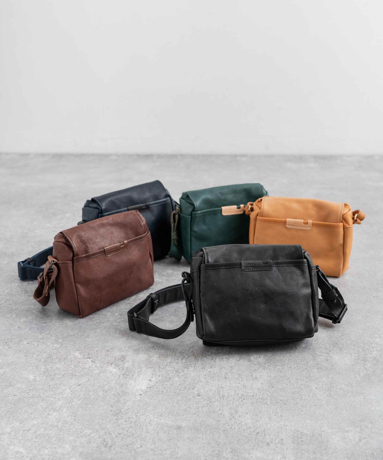 Butler Verner Sails バトラーバーナーセイルズ 日本製 国産フラップボックス馬革ショルダーバッグ JA-2597 11477