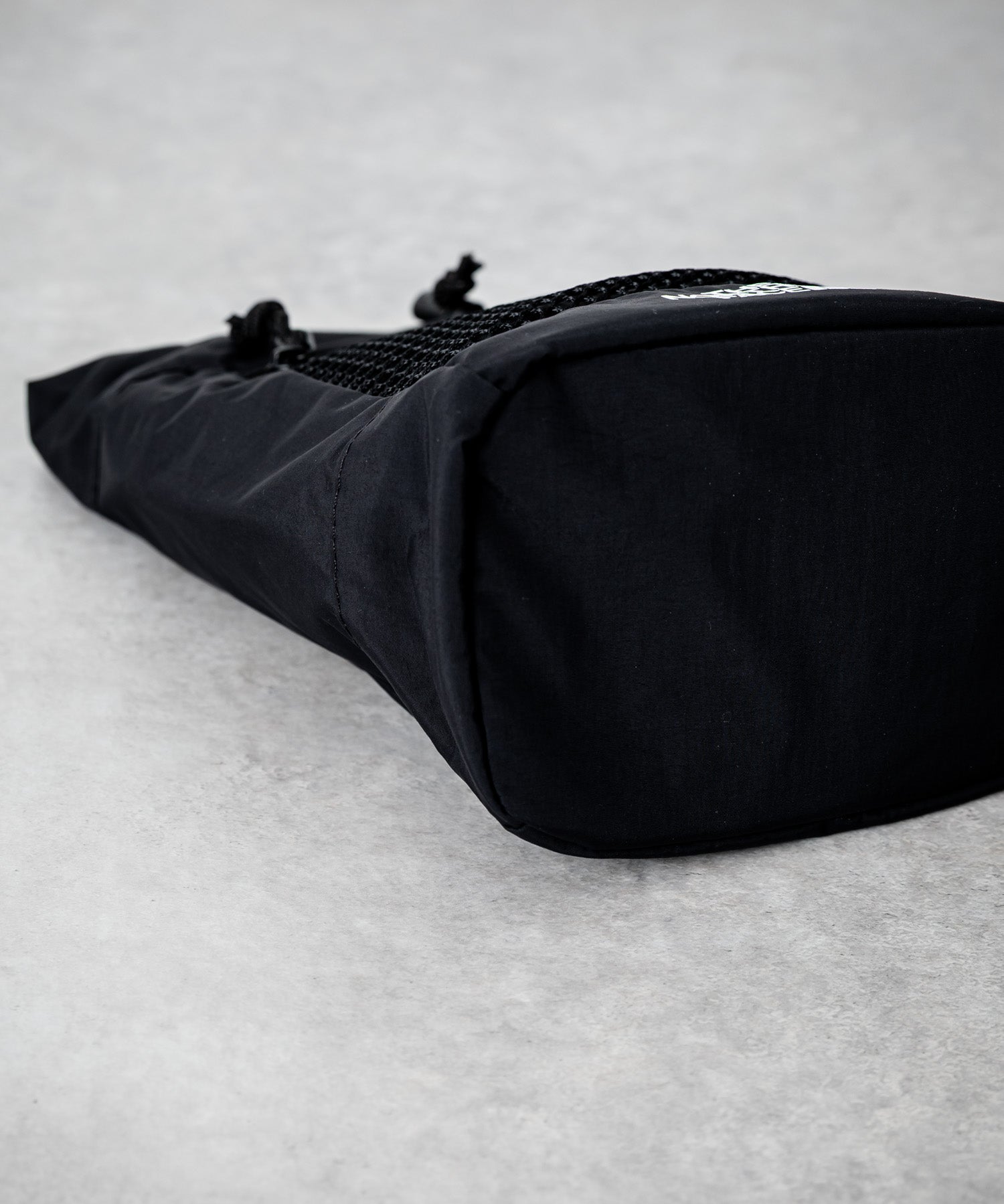 新色追加 日本未展開モデル THE NORTH FACE ザ・ノースフェイス WHITE LABEL LINDEN MESH BUCKET BAG MINI 2WAYバケットバッグミニ 韓国限定 15051