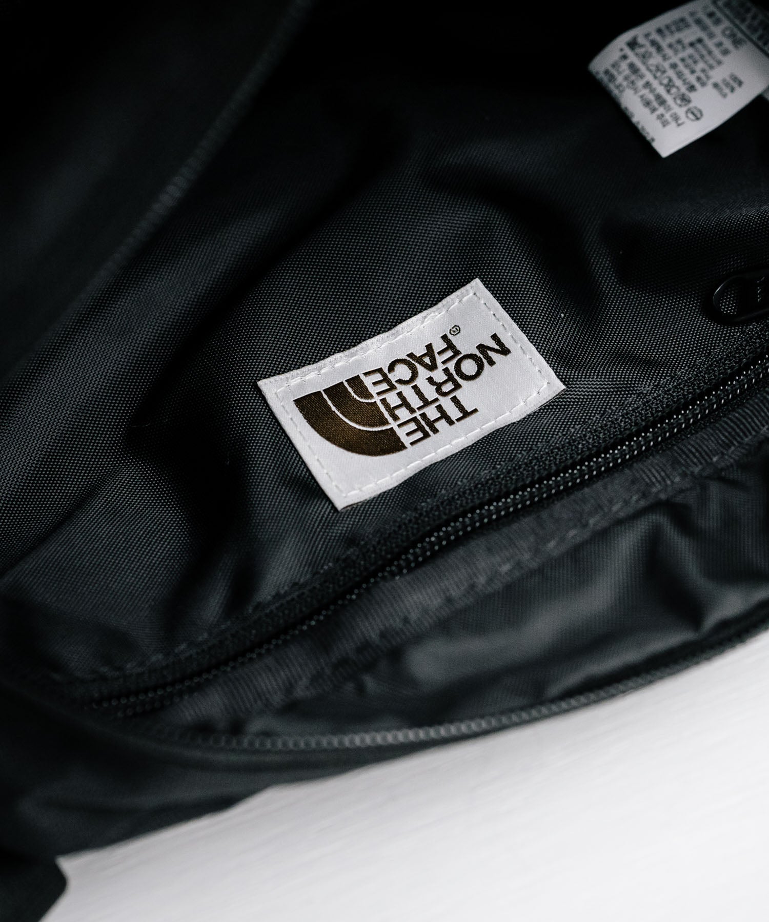 THE NORTH FACE ザ・ノースフェイス WHITE LABEL ホワイトレーベル 韓国限定 WL Logo Cross Bag S ロゴクロスバッグ ショルダーバッグ