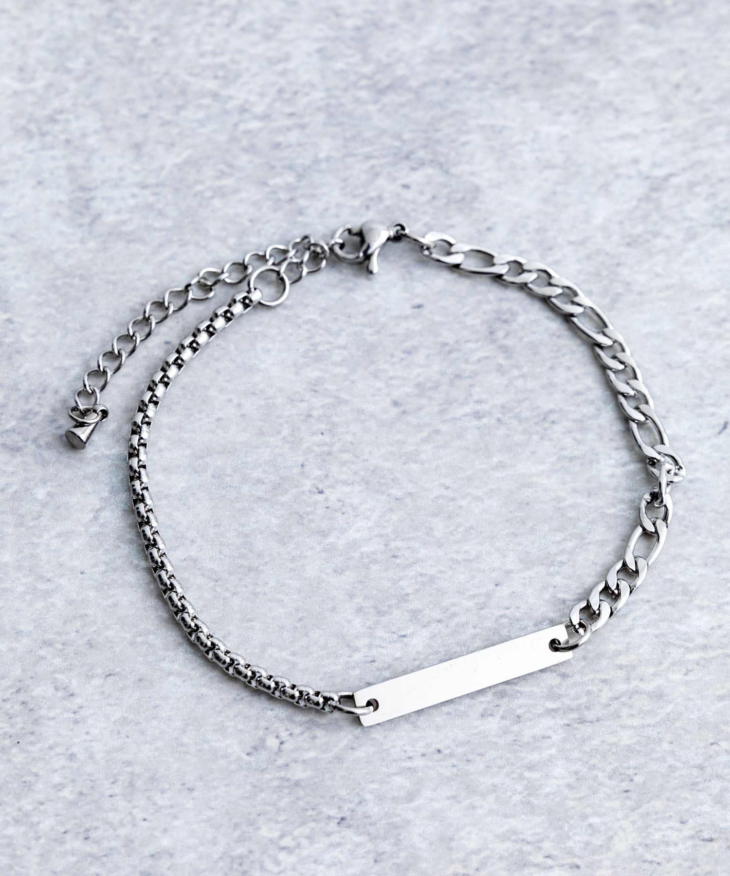 チャーム付きデザインチェーンブレスレット 11628