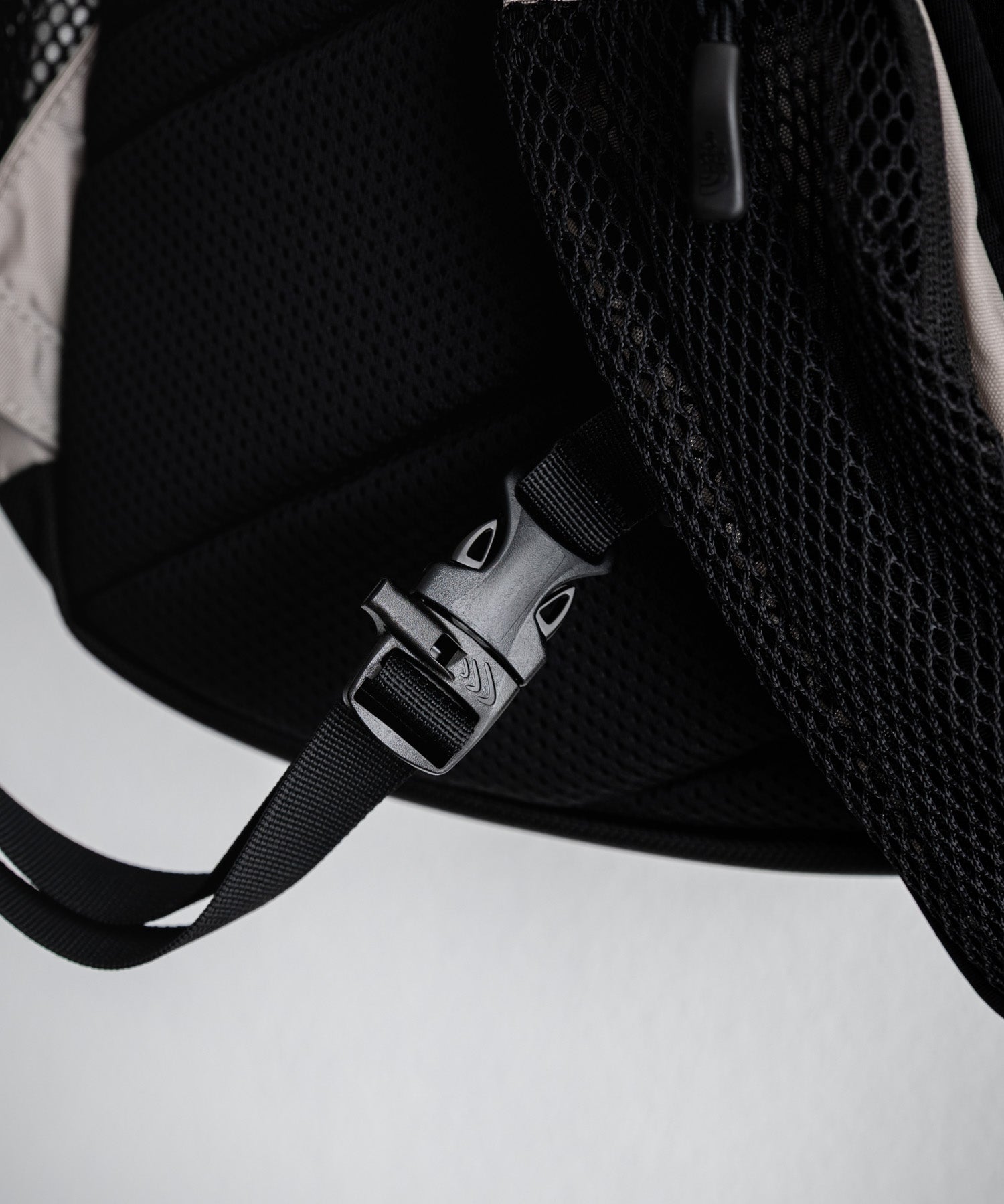 THE NORTH FACE ザ・ノースフェイス HOT SHOT SLING ホットショットスリングバッグ A4収納ワンショルダーバッグ 16389