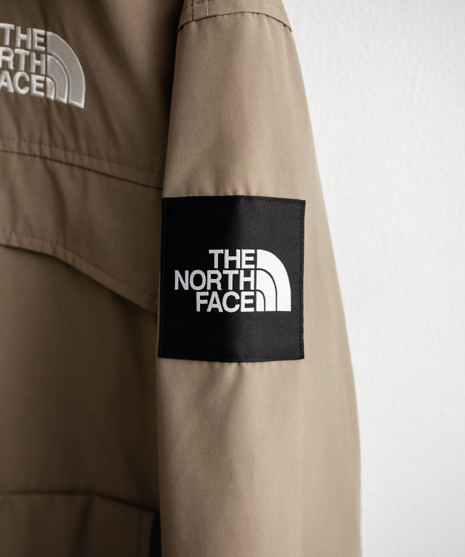 日本未展開モデル WHITE LABEL THE NORTH FACE NEILTON EX JACKET NEILTON EX JACKET オーバーサイズワンポイントロゴ刺繍ニールトンジャケット 15601