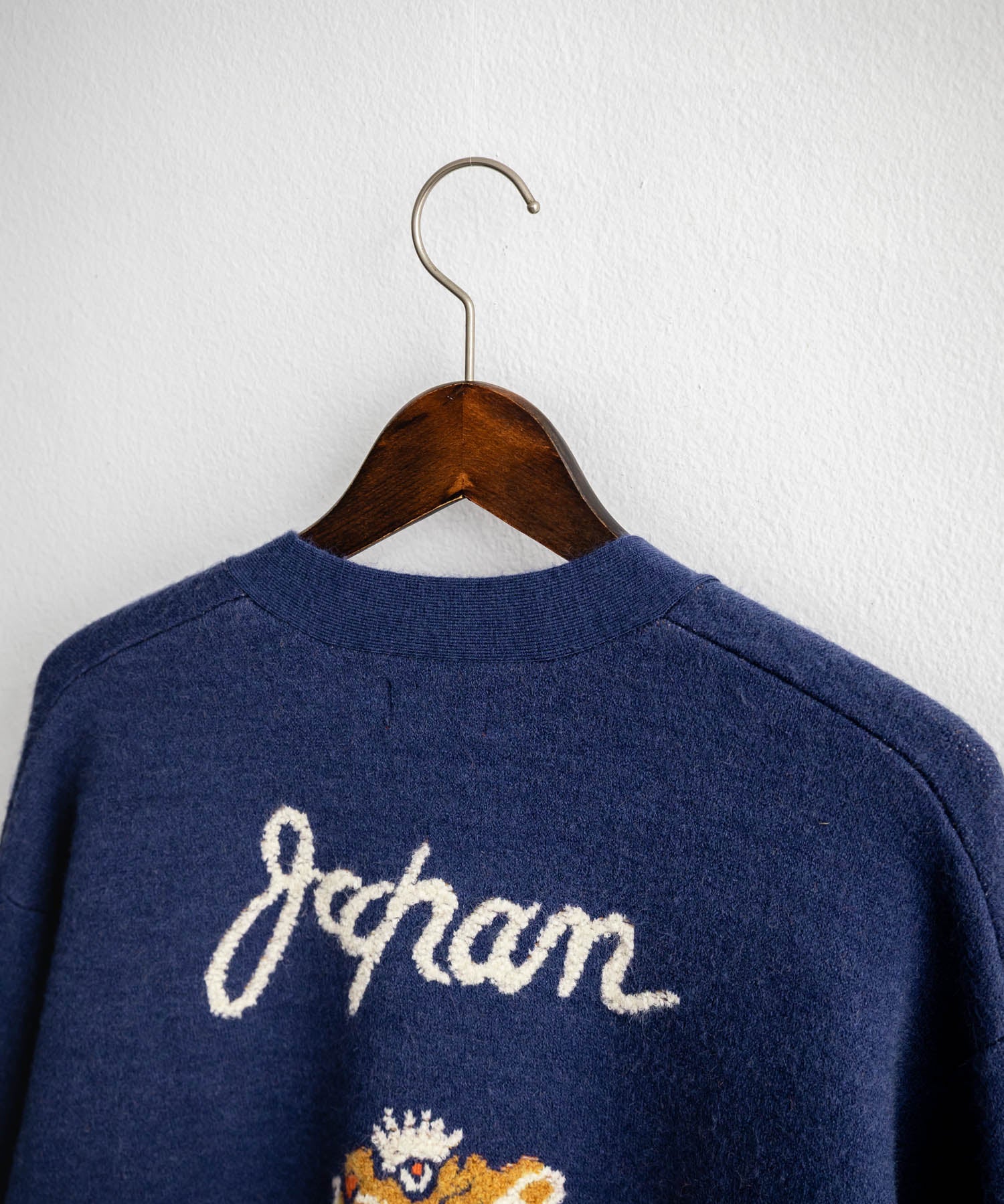 KRIFF MAYER クリフメイヤー もちのび虎刺繍Vネックニットカーディガン 2523100 14964