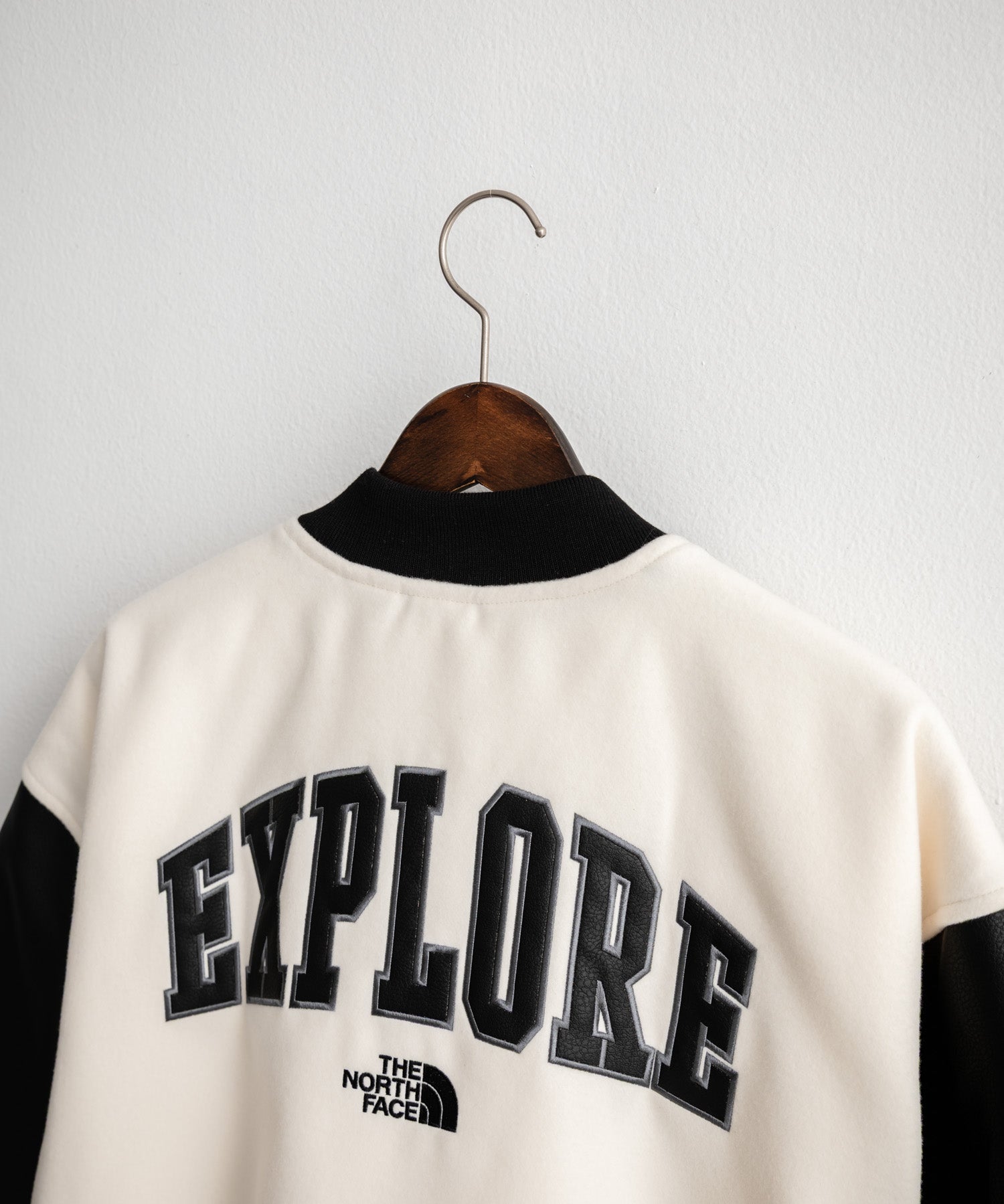 日本未展開モデル WHITE LABEL THE NORTH FACE VARSITY HEAT JACKET オーバーサイズフェイクレザー切替スタジャン/ブルゾン 15555