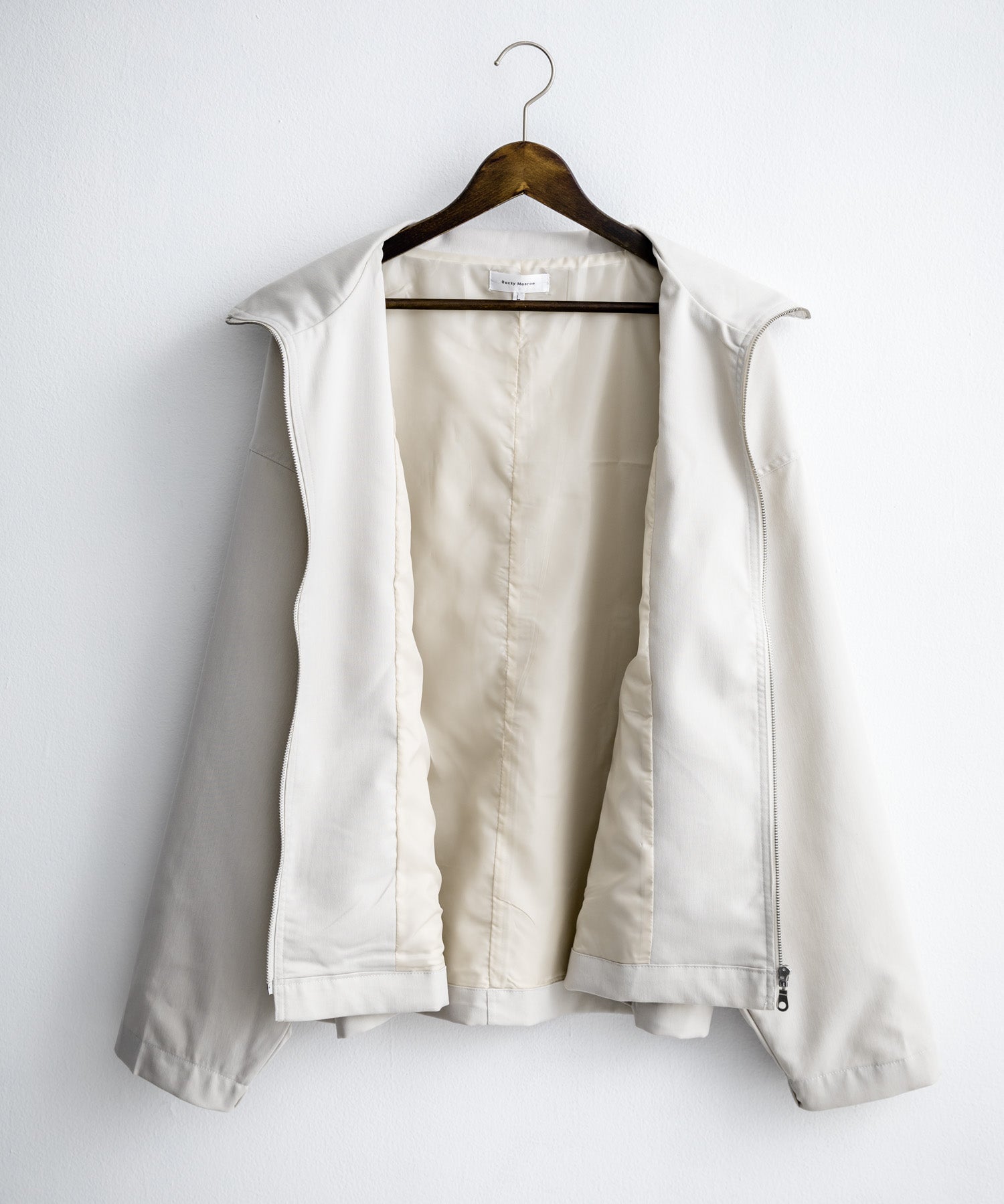 オーバーサイズTRストレッチスタンドカラージャケット ジップアップショートブルゾン 14120