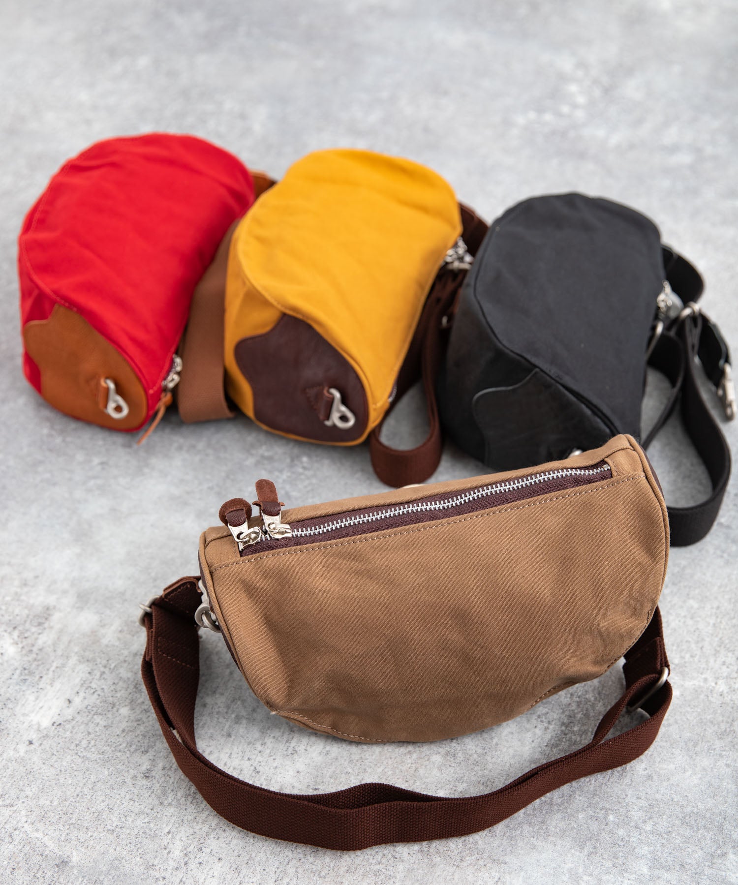 Butler Verner Sails バトラーバーナーセイルズ 日本製 国産 牛革パラフィン加工ミニショルダーバッグ JA-0637-2 2064