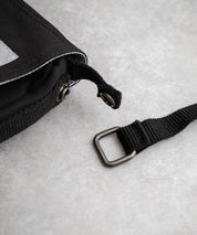 Carhartt カーハート Crossbody Horizontal Bag 横型クロスボディバッグ/ワンポイントロゴ斜め掛けショルダーバッグ 15536