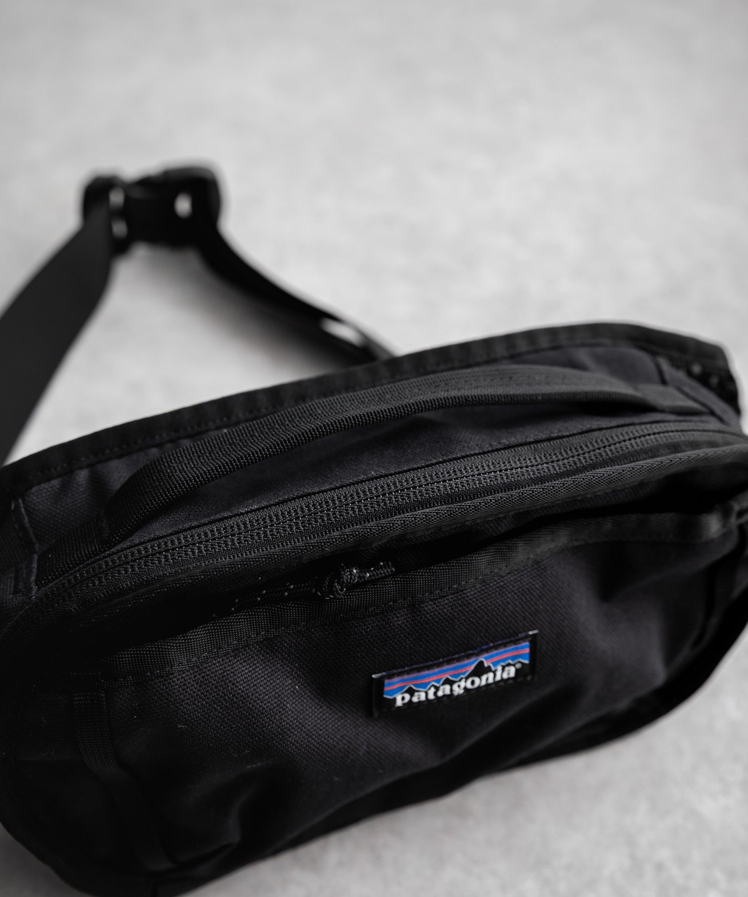 Patagonia FIELDSMITH HIP PACK ワンポイントロゴウエストポーチボディショルダー2WAYバッグ 16215