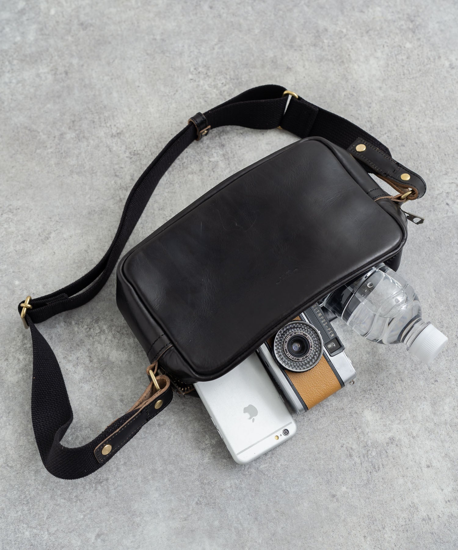 Butler Verner Sails バトラーバーナーセイルズ 日本製 国産牛革スクエアショルダーバッグ JA-1712-2 4065