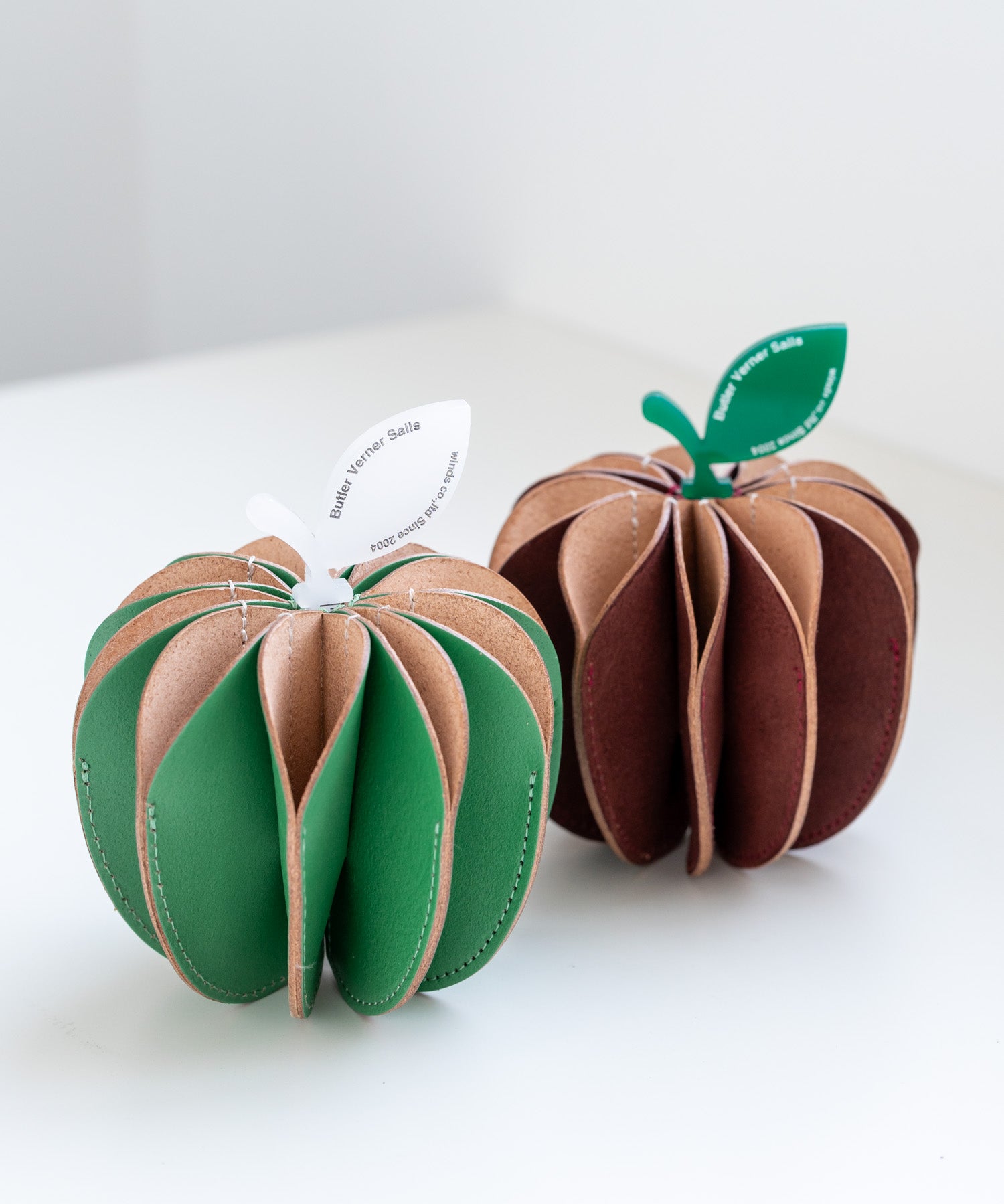 Butler Verner Sails バトラーバーナーセイルズ 日本製 国産トコヌメ革アップルペンホルダー JA-2358 11047