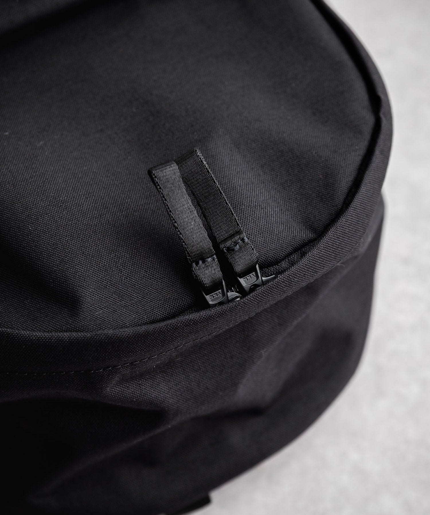 THE NORTH FACE ザ・ノースフェイス TNF DAY PACK M デイパック/ナイロンリュック 15649