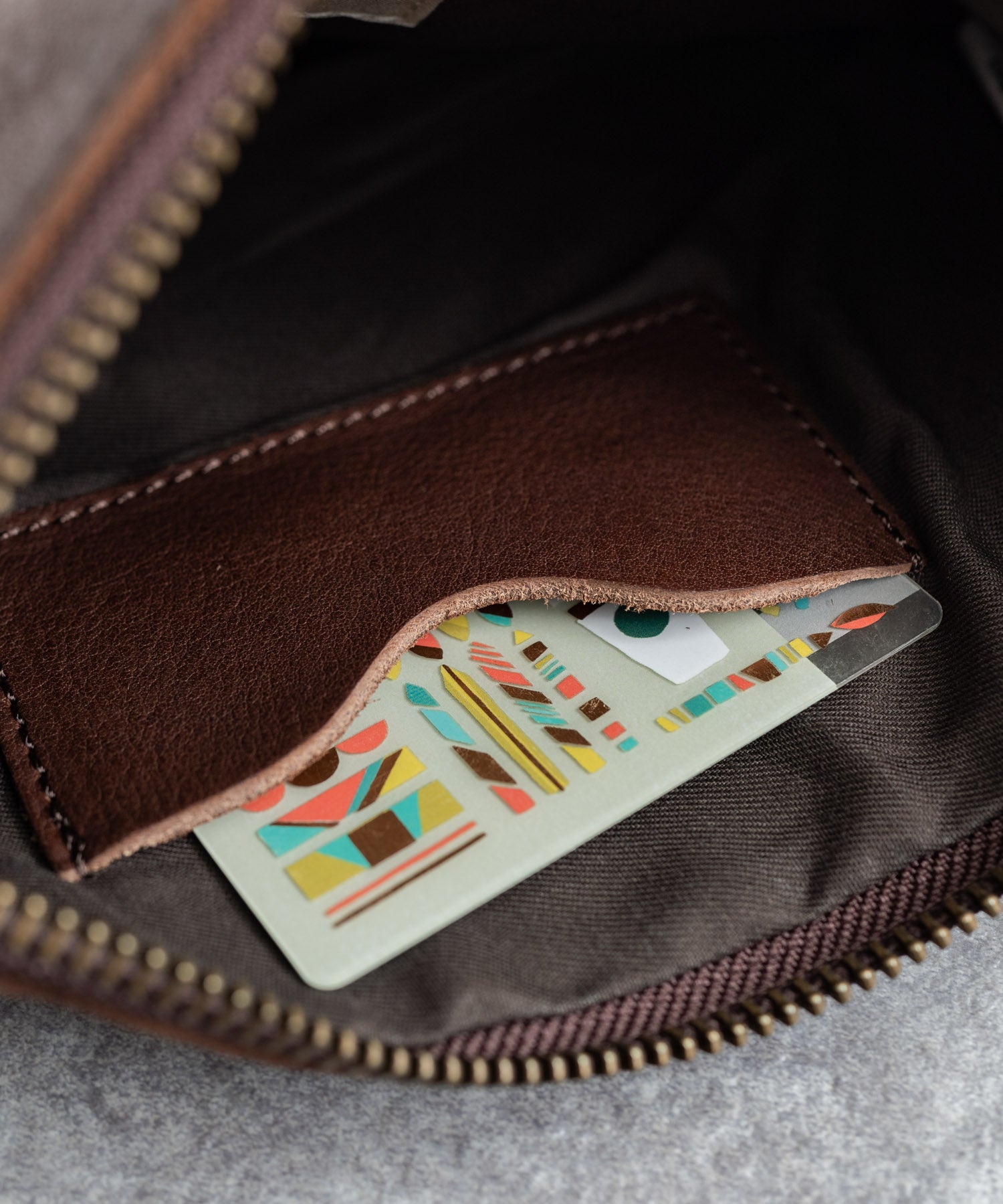 Butler Verner Sails バトラーバーナーセイルズ 日本製 国産ヌメ革レザー捻りシャックルミニショルダーバッグ JA-1713-2 4064