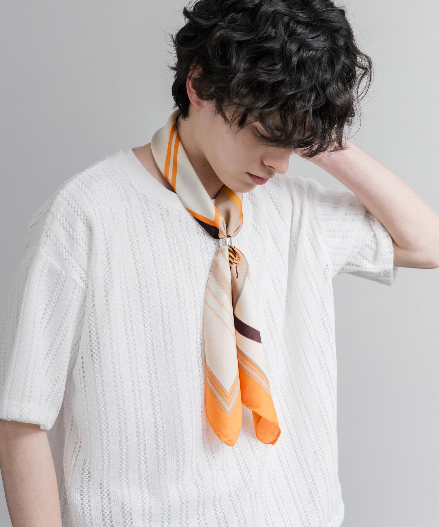 新色追加 スカーフリング付き 大判サイズ総柄スカーフ 12688