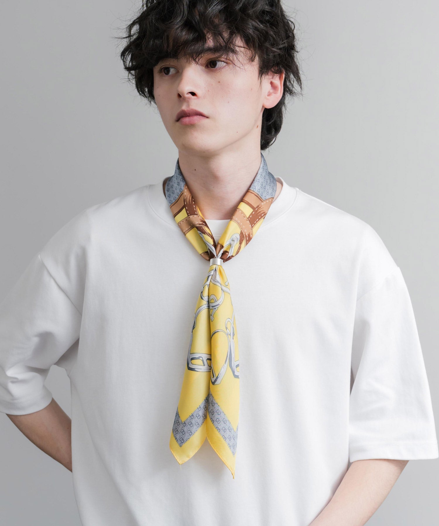 新色追加 スカーフリング付き 大判サイズ総柄スカーフ 12688