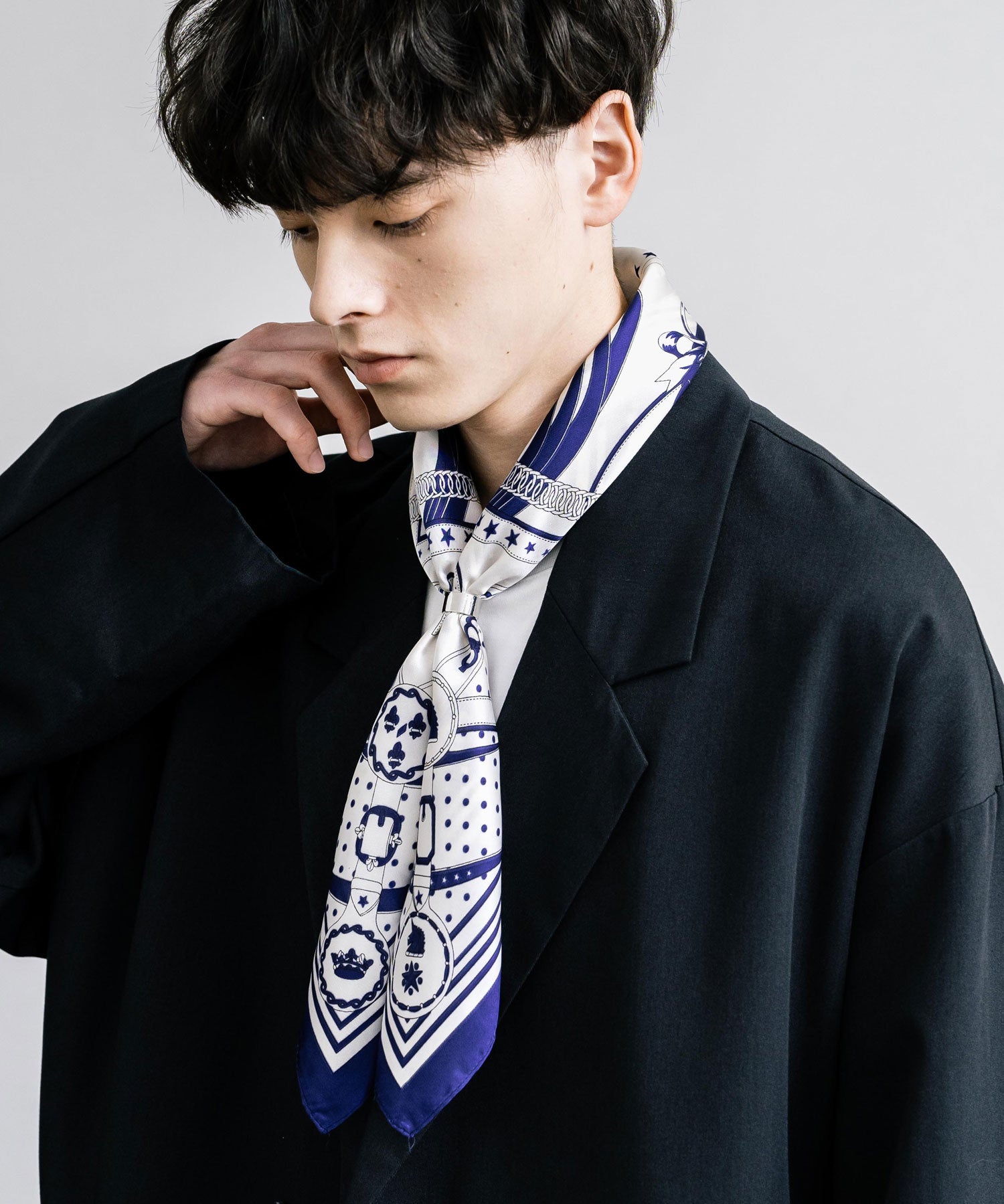 新色追加 スカーフリング付き 大判サイズ総柄スカーフ 12688