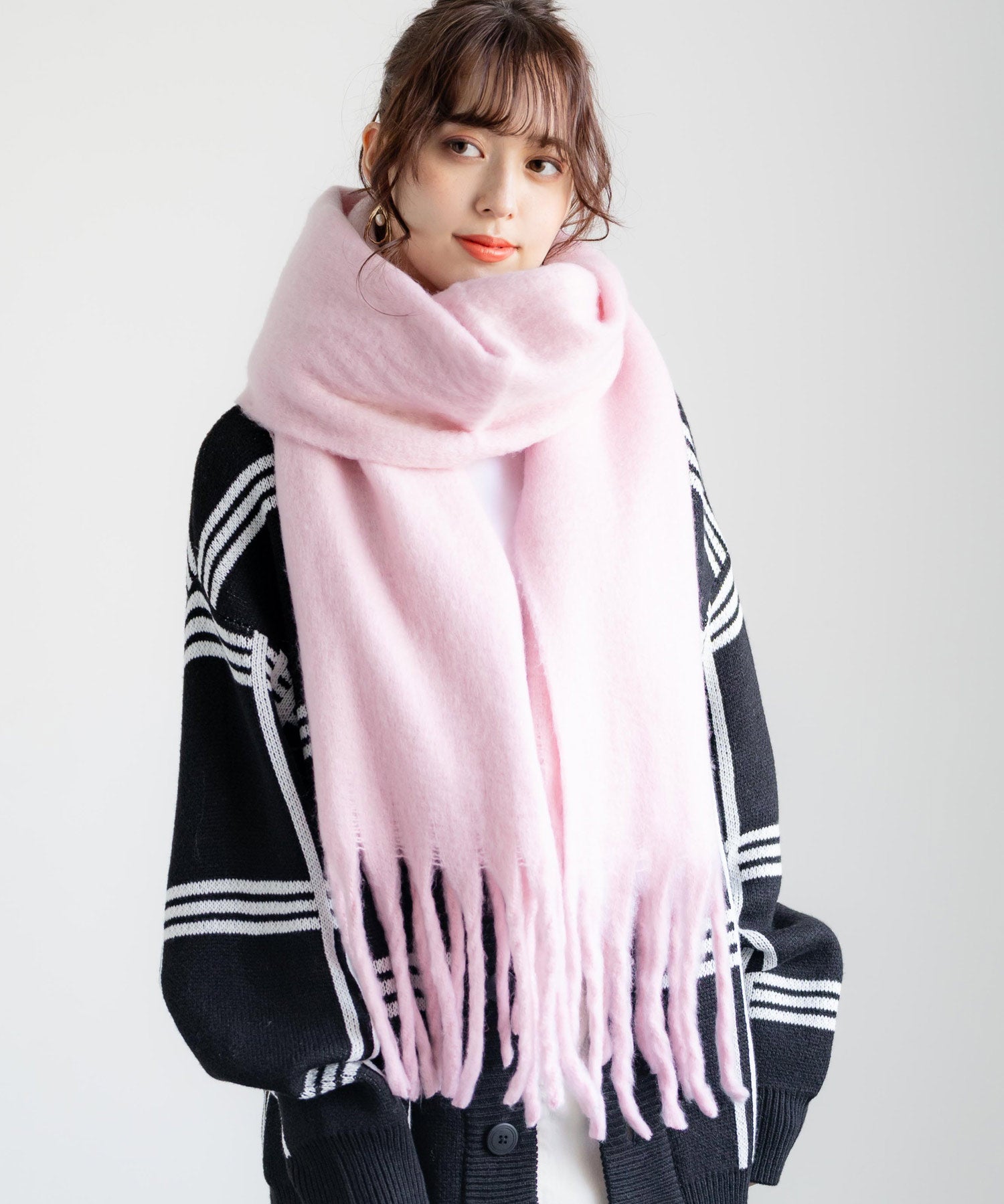 新色追加 モヘアタッチ ボリュームフリンジマフラー 無地/チェック	12999