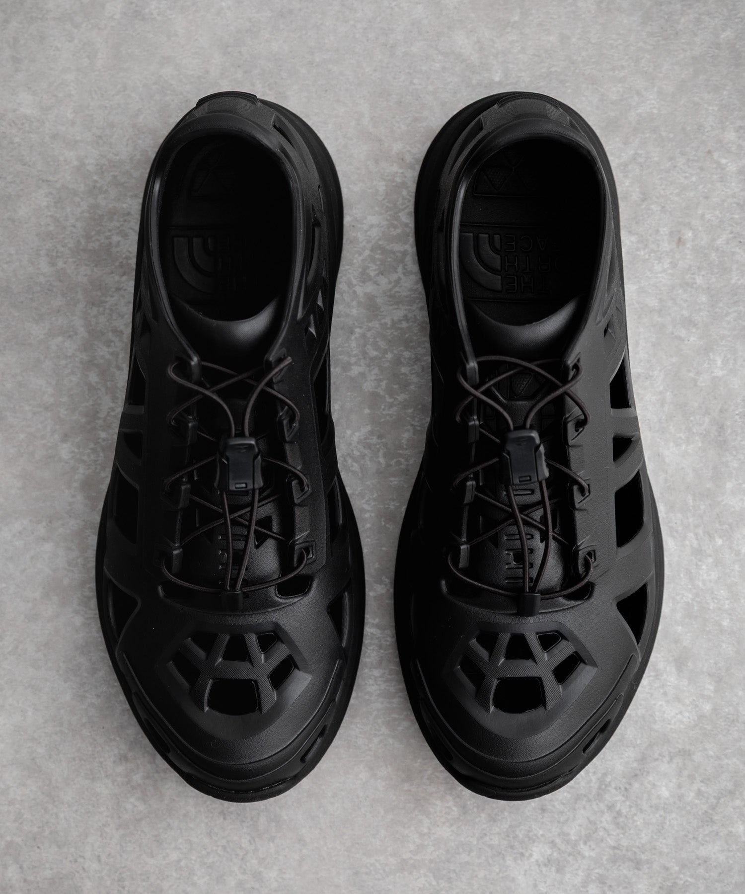 THE NORTH FACE WHITE LABEL RE-ACTIV SNEAKER スニーカースポーツサンダル 16165