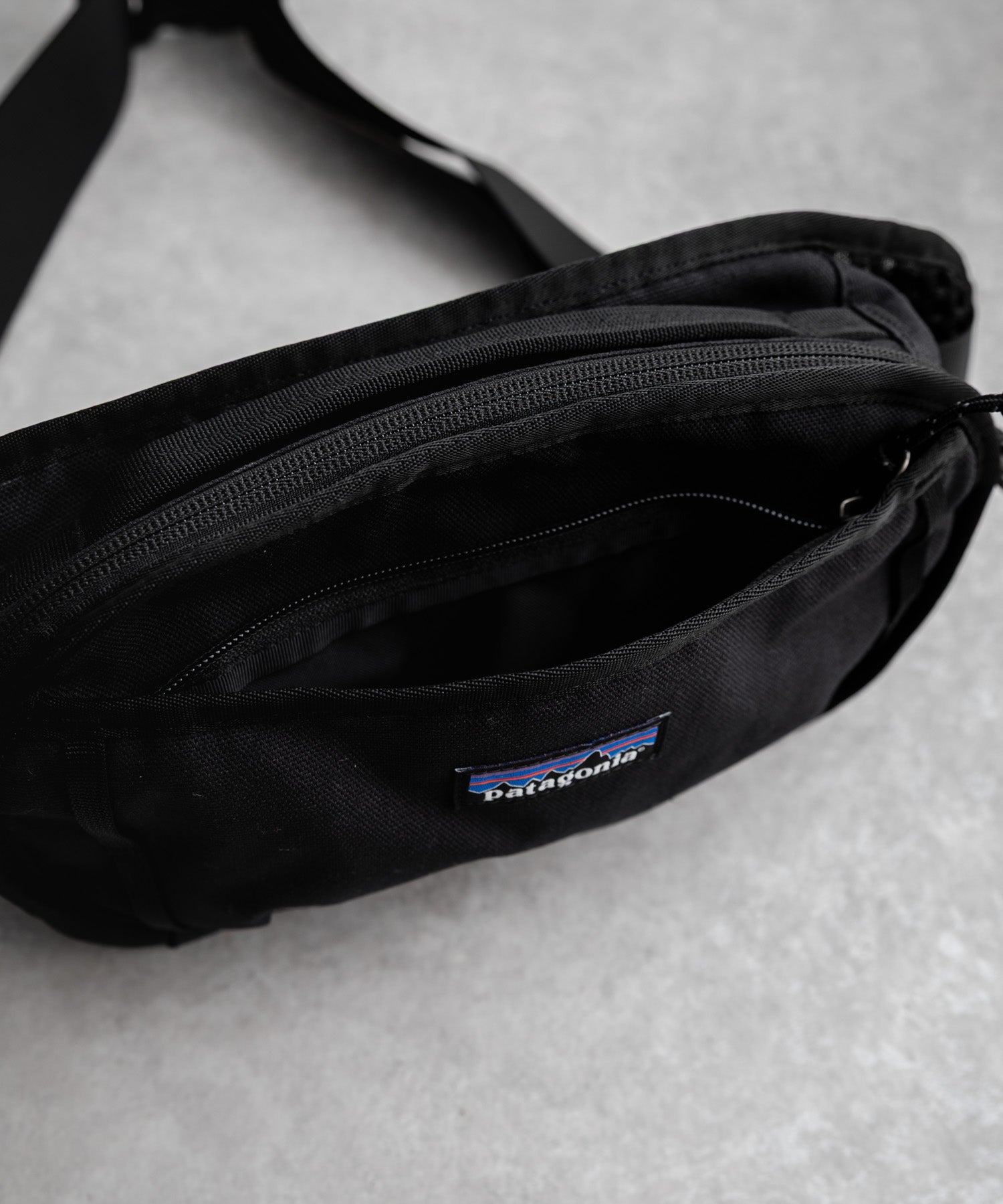 Patagonia FIELDSMITH HIP PACK ワンポイントロゴウエストポーチボディショルダー2WAYバッグ 16215
