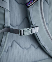 Patagonia パタゴニア REFUGIO DAY PACK 26L A4収納可能大容量リュック/バックパック 16148