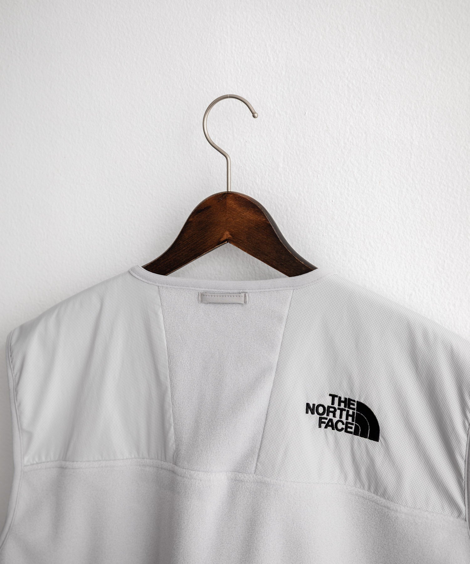 日本未展開モデル THE NORTH FACE ザ・ノースフェイス LINE-X FLEECE VEST ワンポイントロゴ刺繍フリースベスト 15569