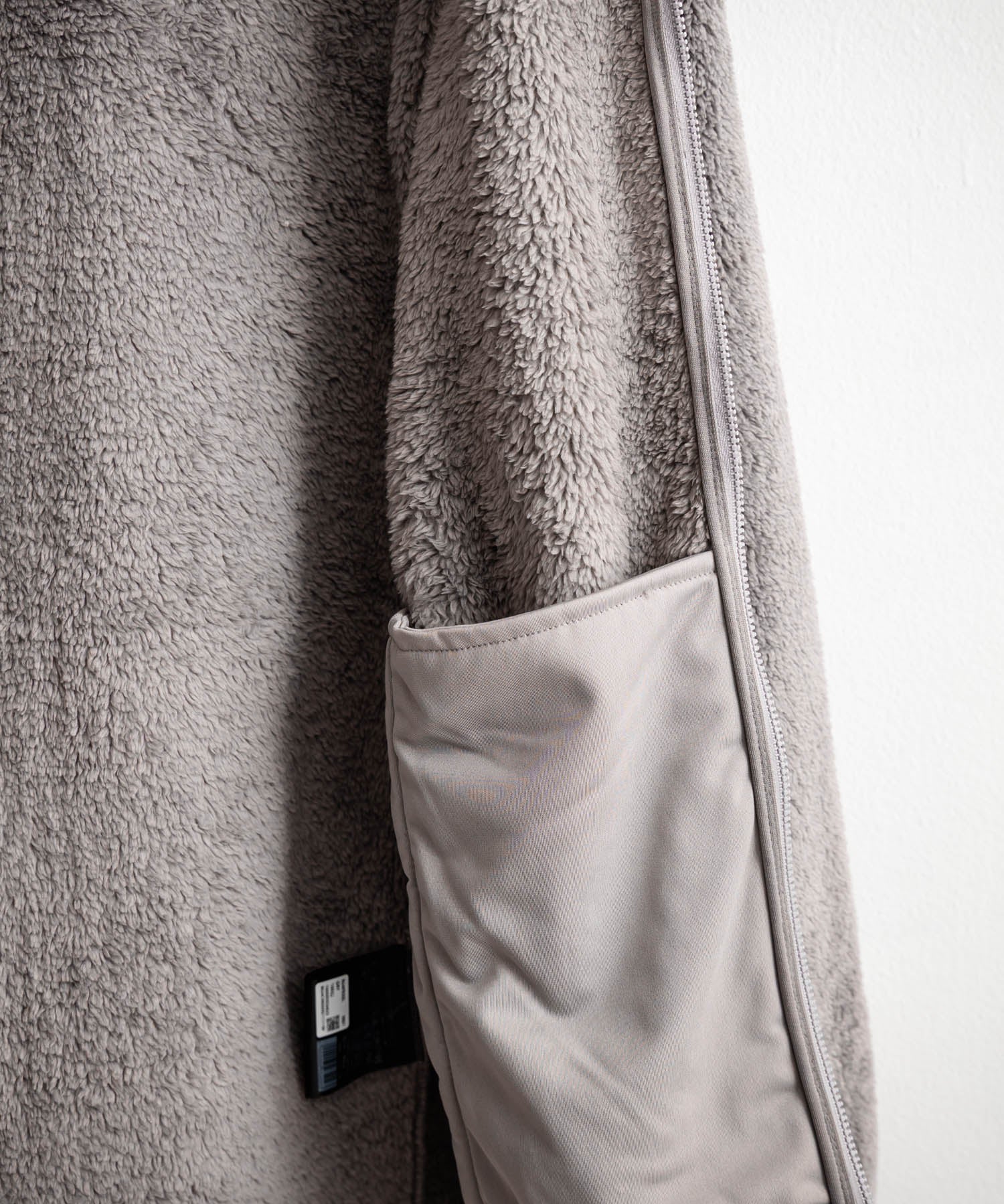 日本未展開モデル THE NORTH FACE ザ・ノースフェイス WHITE LABEL ホワイトレーベル COMFY ALPHA FLEECE ZIP UP ワンポイントロゴ刺繍ボアジャケット 15367