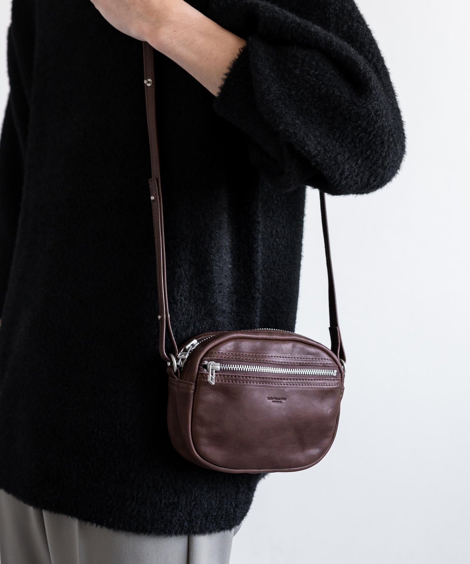 Butler Verner Sails バトラーバーナーセイルズ 日本製国産 ホースレザーシンプルミニショルダー JA-2828 13222