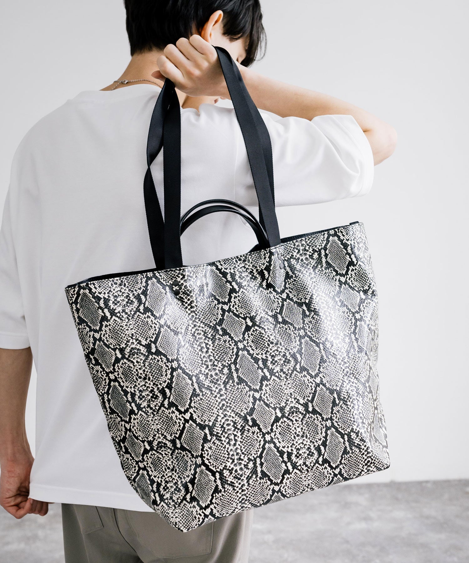 Butler Verner Sails バトラーバーナーセイルズ 日本製 国産 スネーク柄2WAYトートバッグ JI-2854 13473