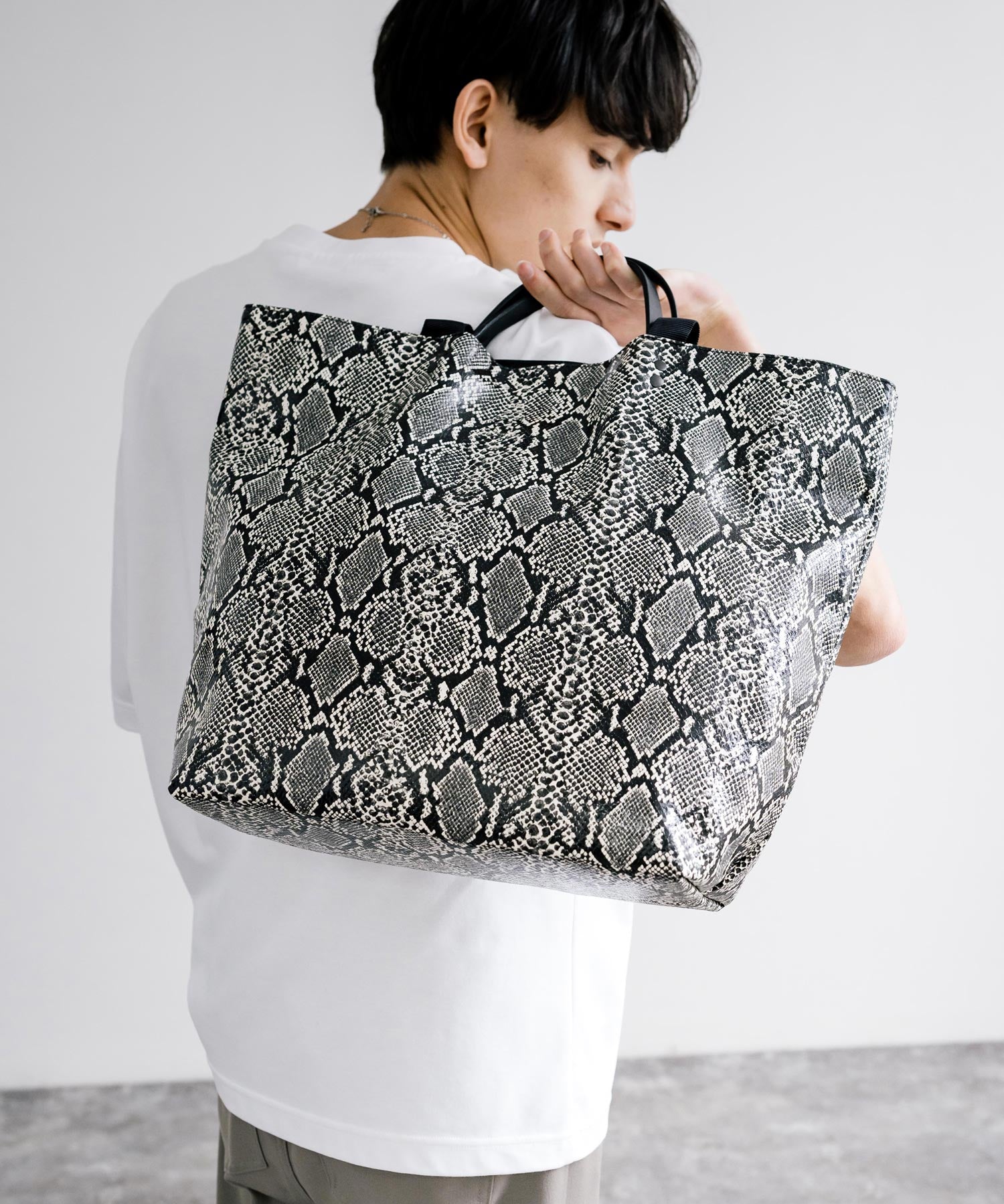 Butler Verner Sails バトラーバーナーセイルズ 日本製 国産 スネーク柄2WAYトートバッグ JI-2854 13473