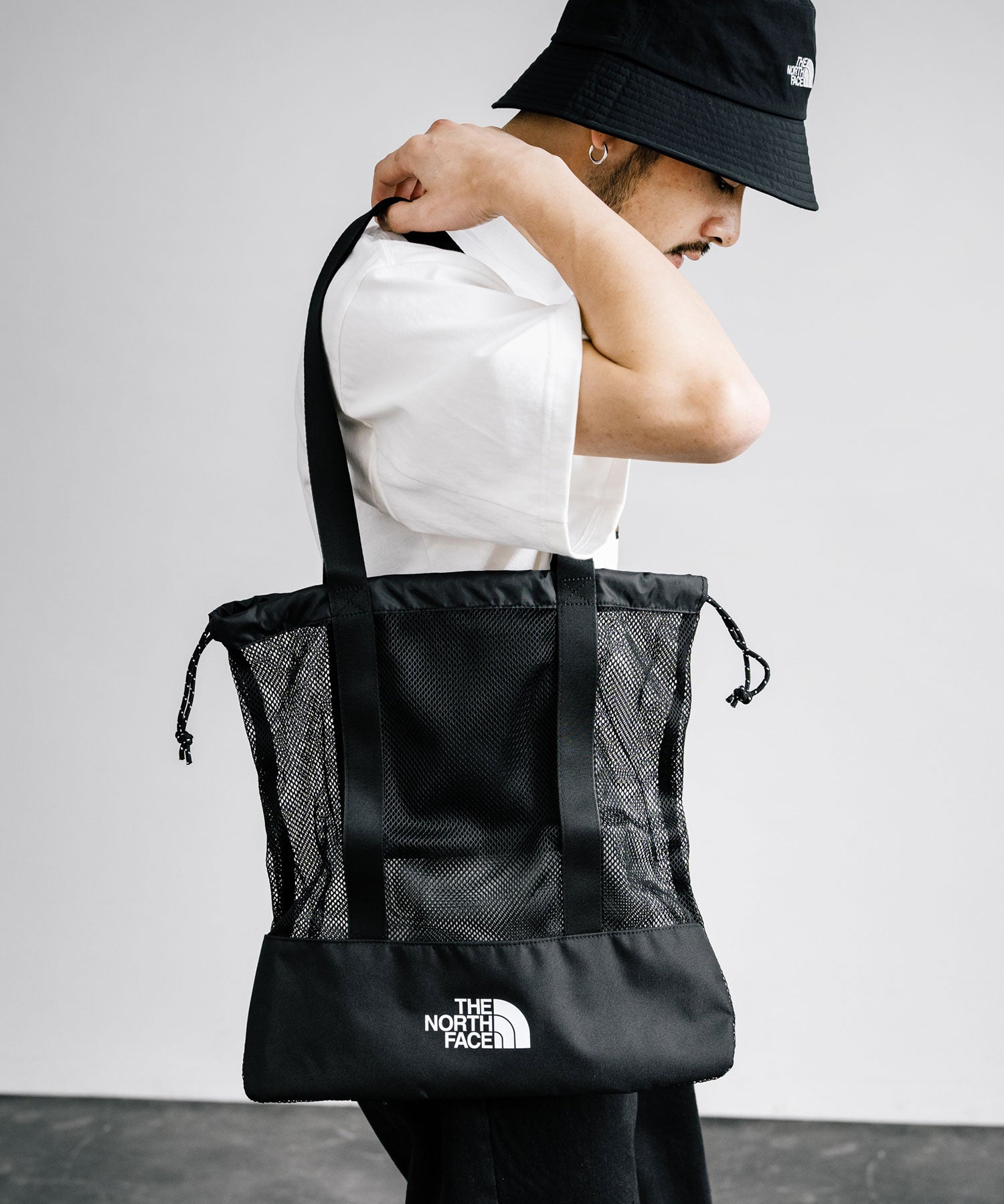 THE NORTH FACE WL MESH BAG/ノースフェイス ホワイトレーベル メッシュショルダーバッグ 巾着 韓国限定 13631