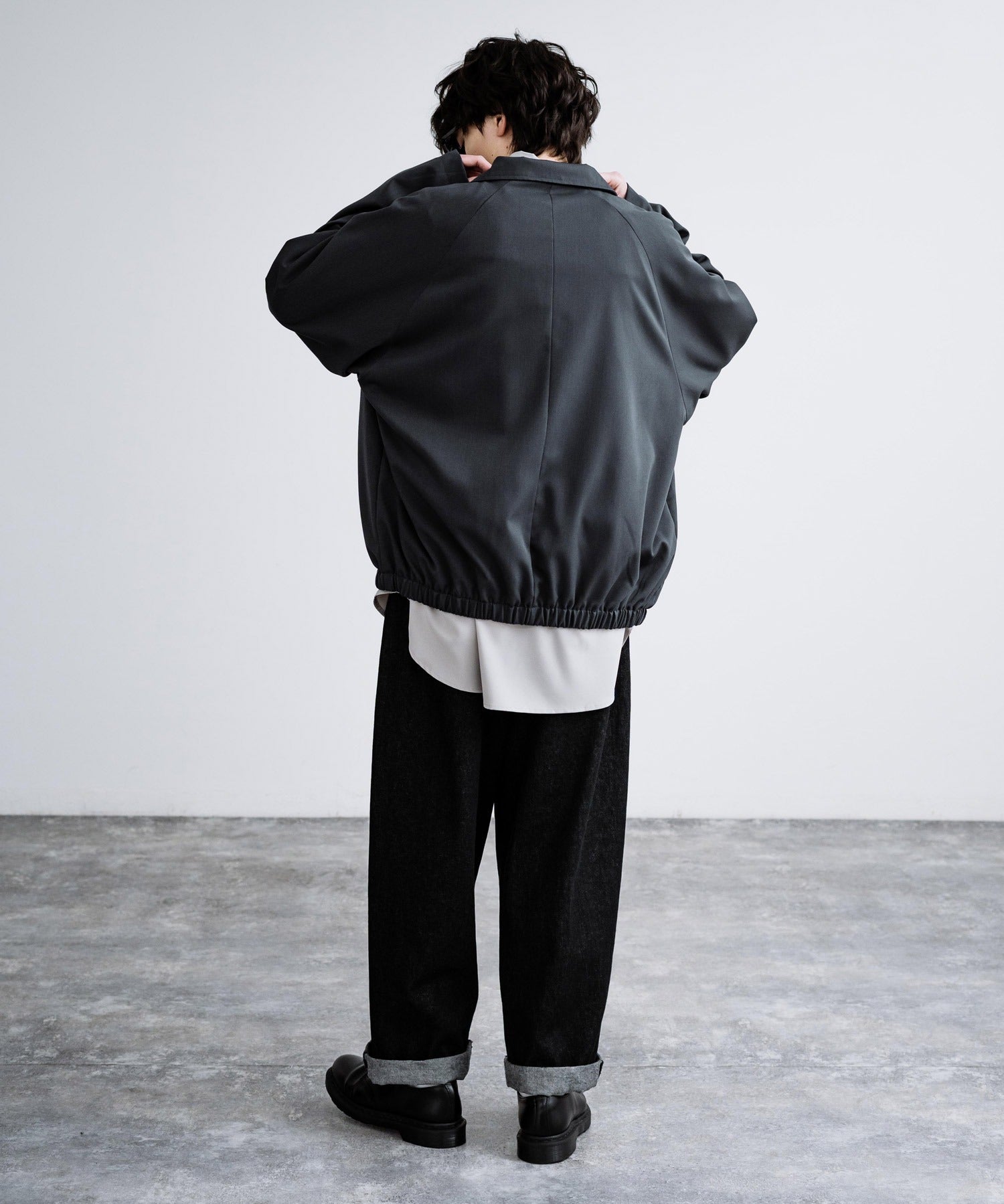 オーバーサイズドルマンスリーブショートブルゾン 13724