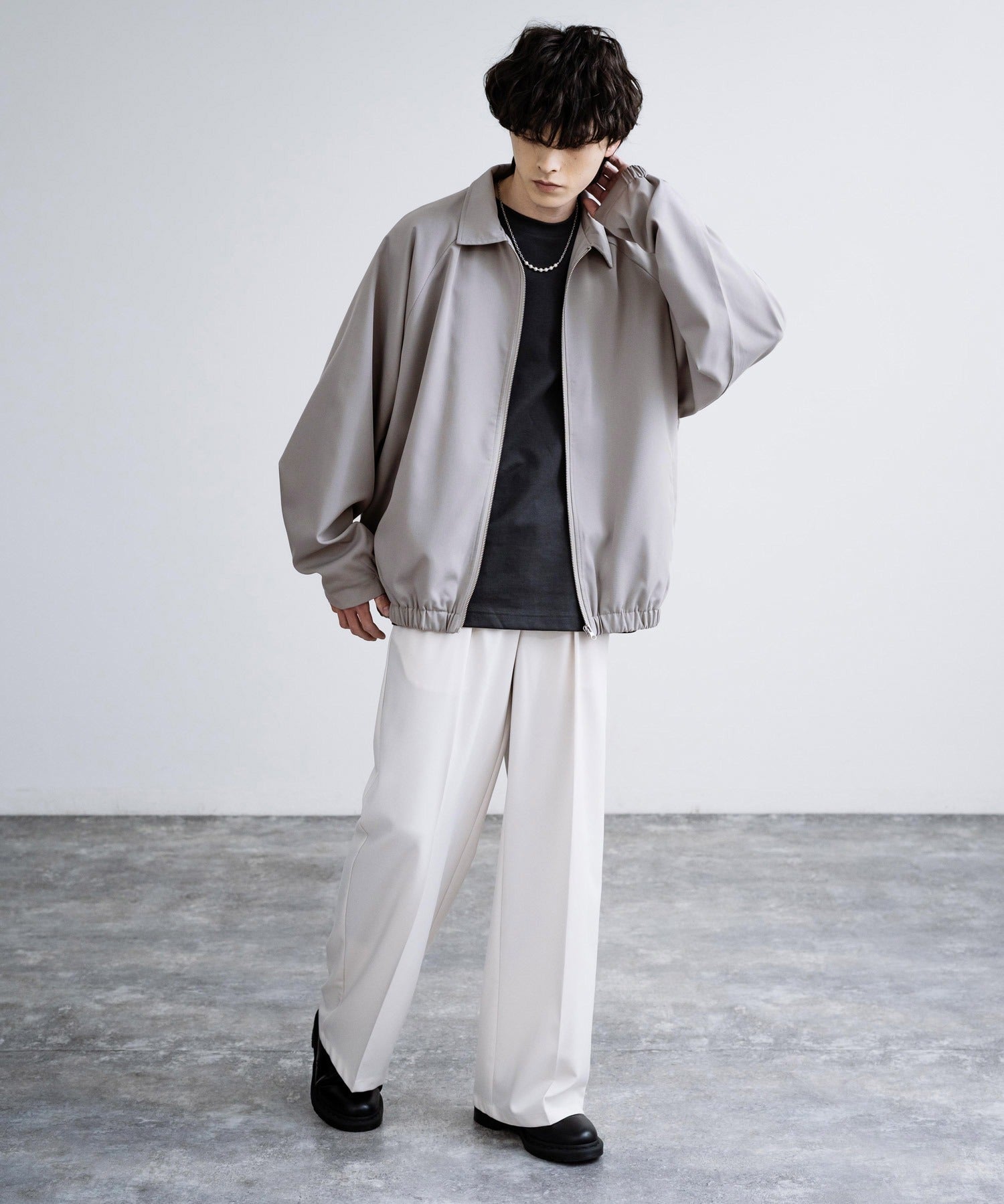 オーバーサイズドルマンスリーブショートブルゾン 13724