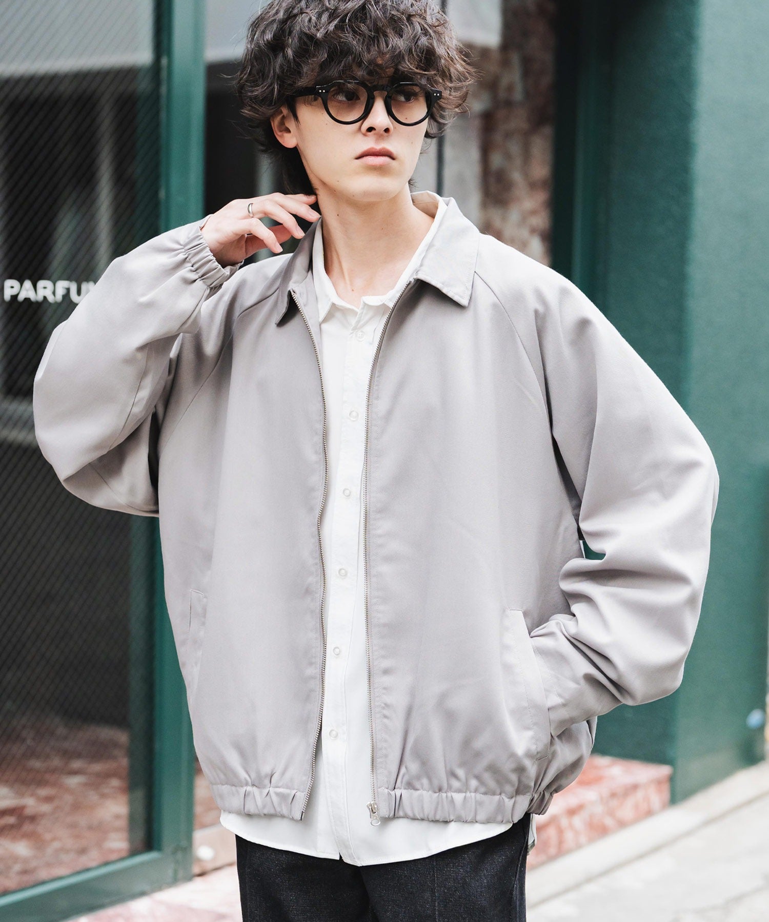 オーバーサイズドルマンスリーブショートブルゾン 13724