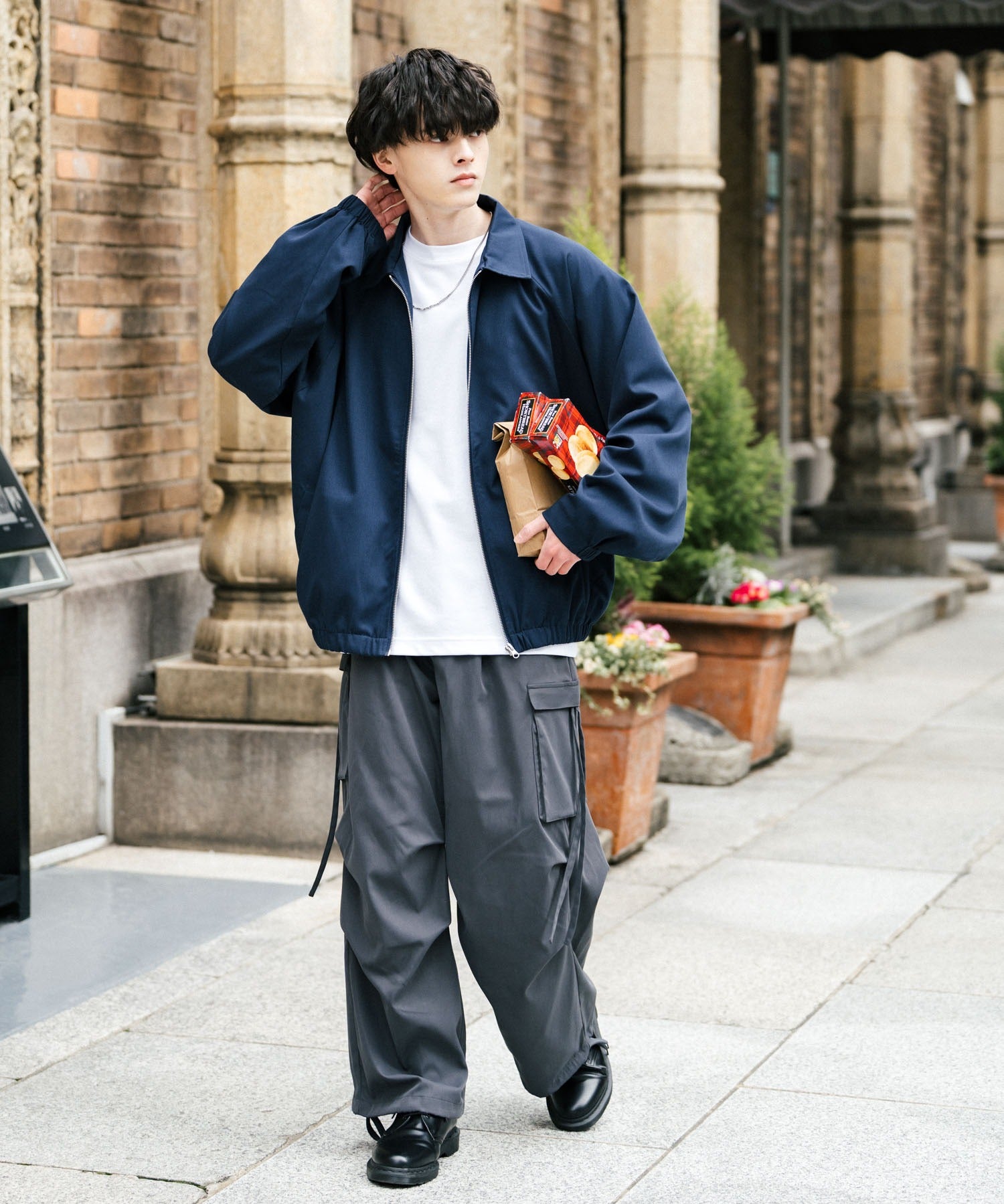 オーバーサイズドルマンスリーブショートブルゾン 13724