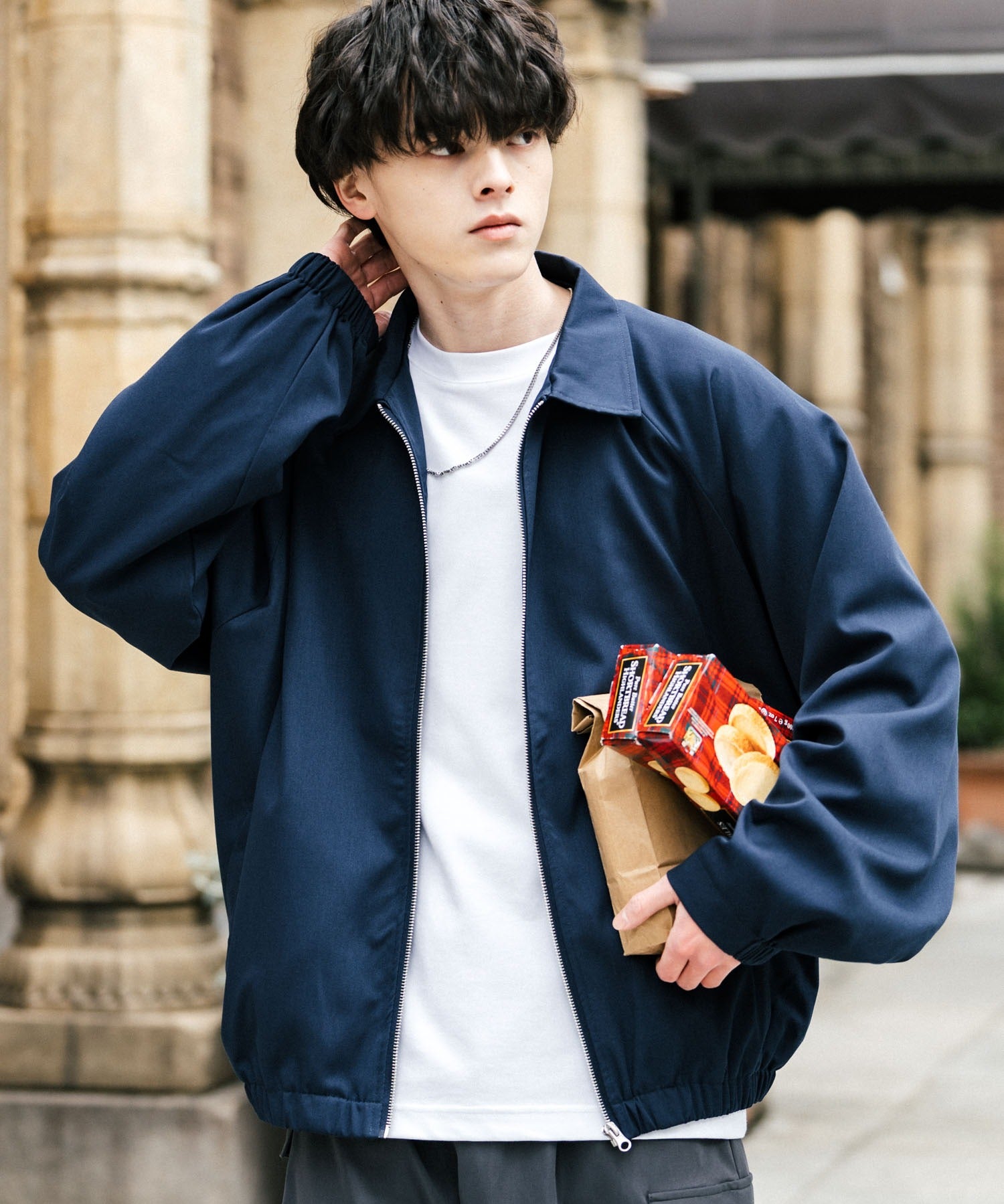 オーバーサイズドルマンスリーブショートブルゾン 13724