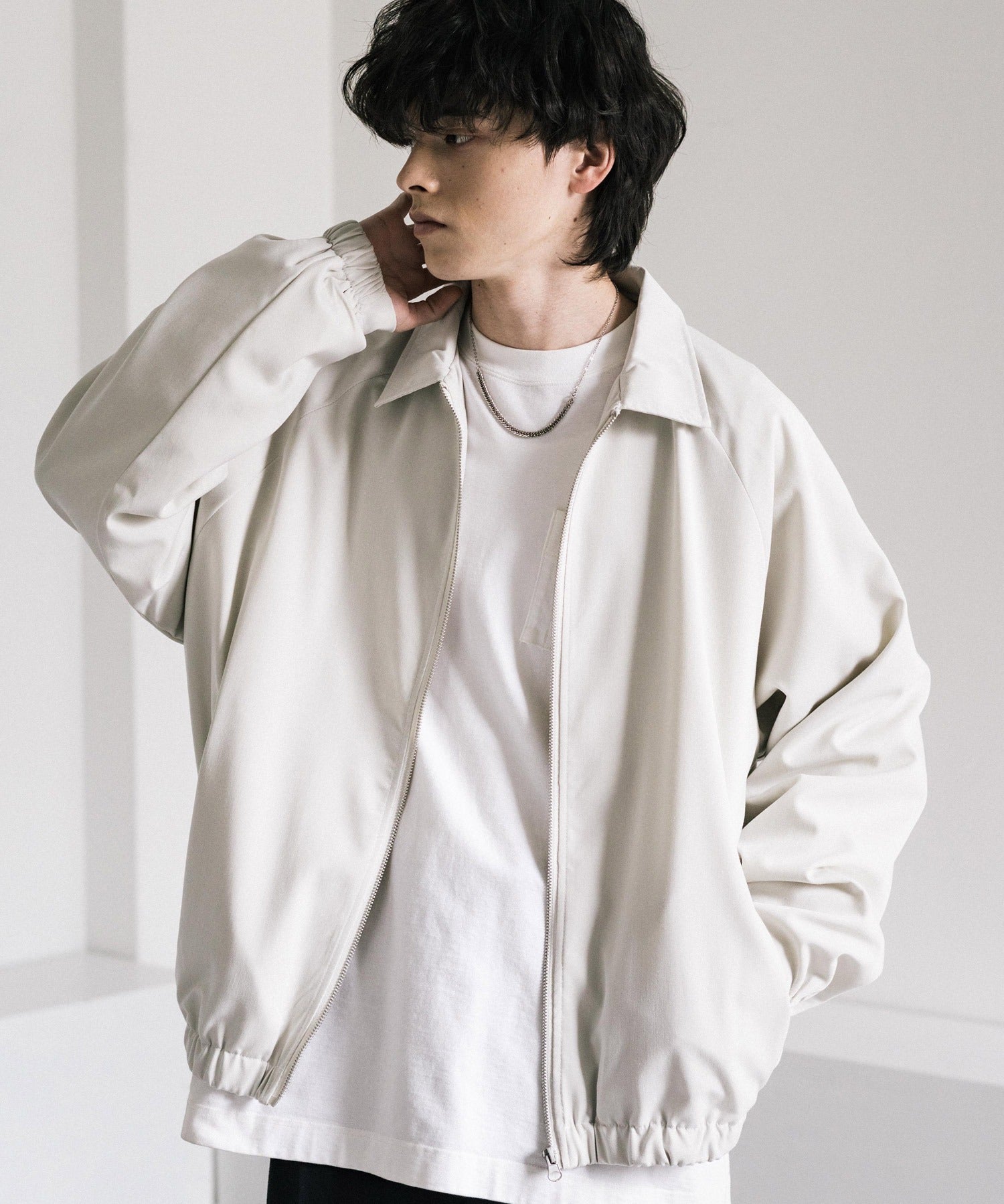 オーバーサイズドルマンスリーブショートブルゾン 13724