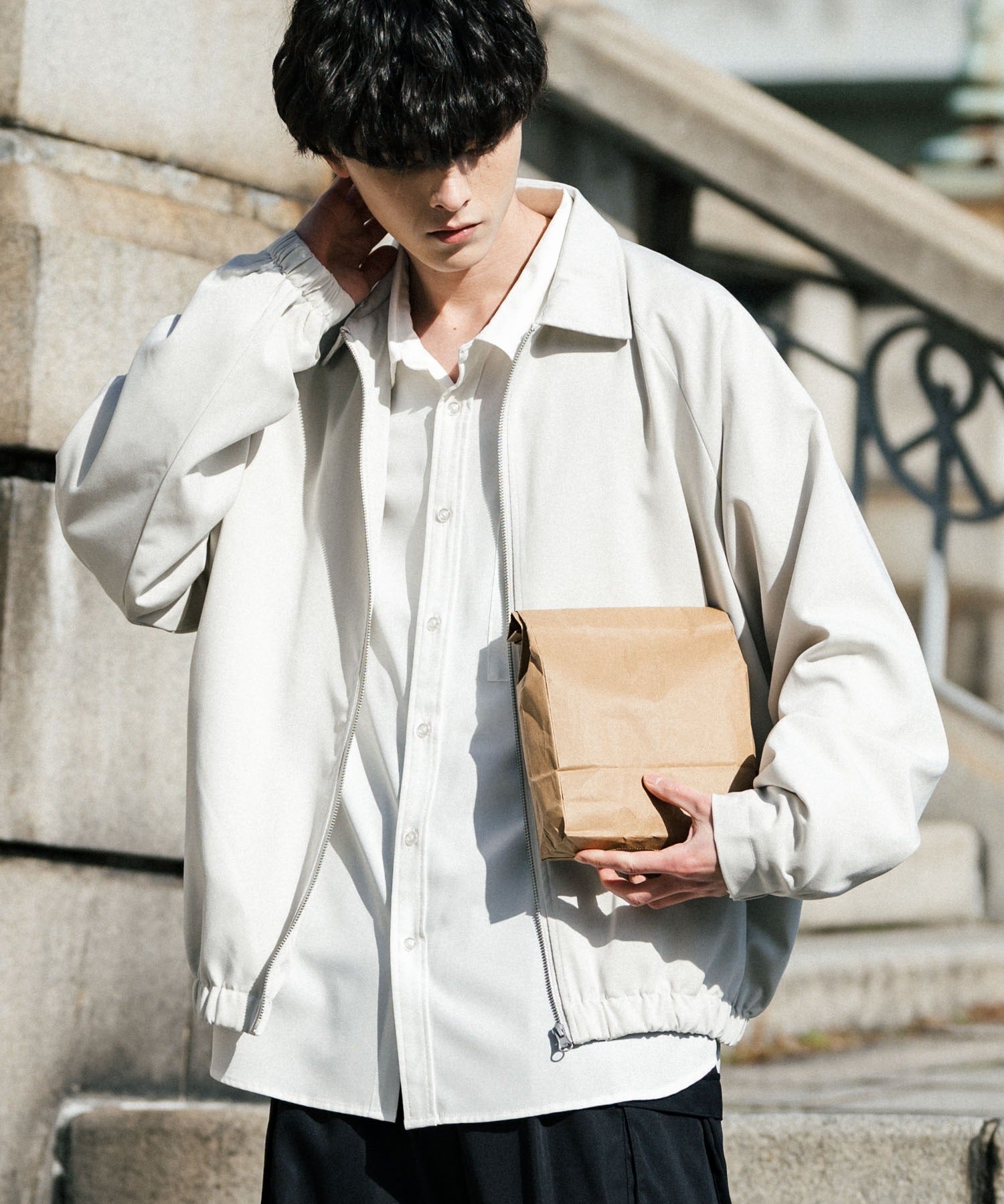 オーバーサイズドルマンスリーブショートブルゾン 13724