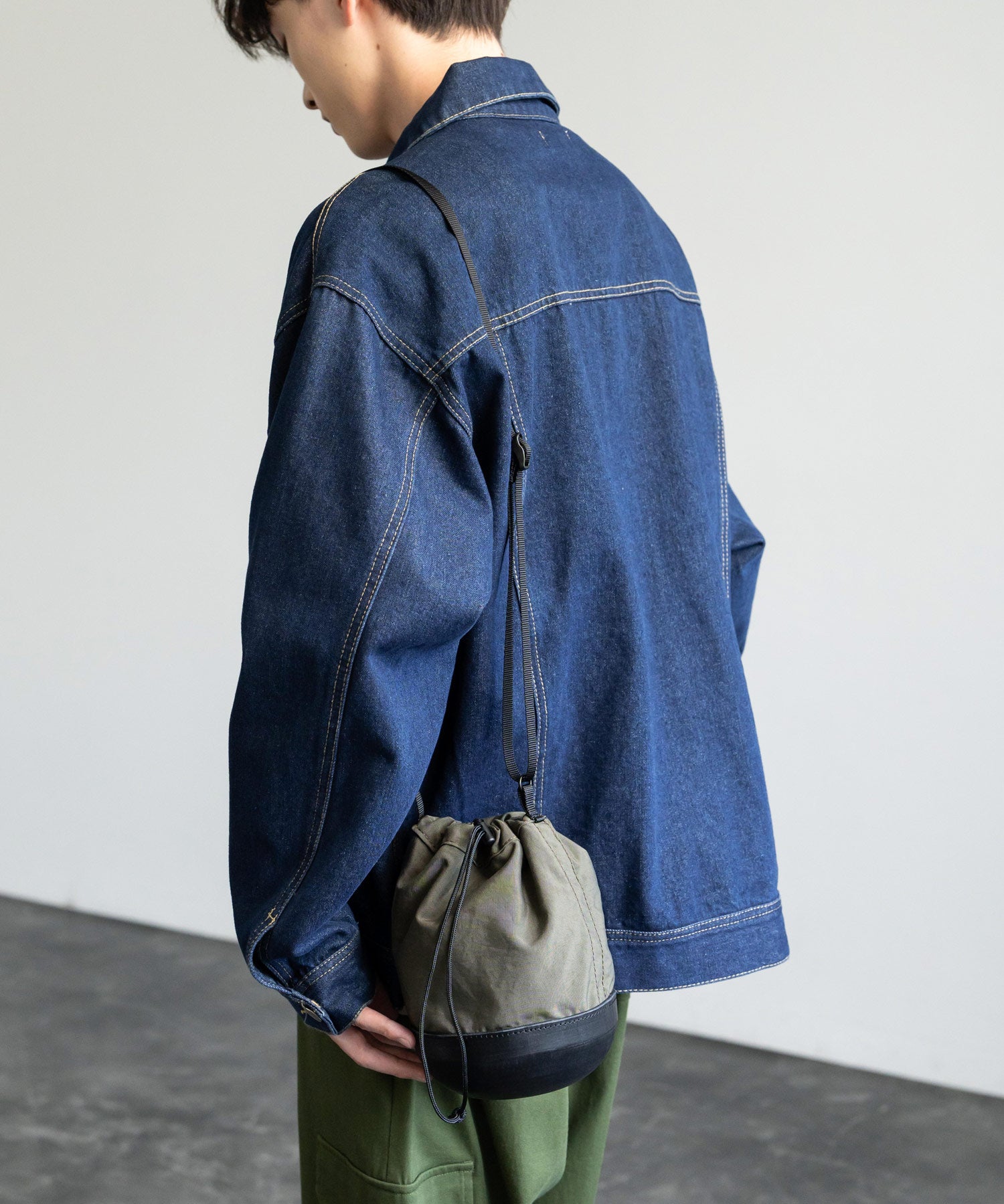 Butler Verner Sails バトラーバーナーセイルズ 日本製/国産 モールドレザー×シワ加工ナイロン巾着ショルダー JA-2865 13793