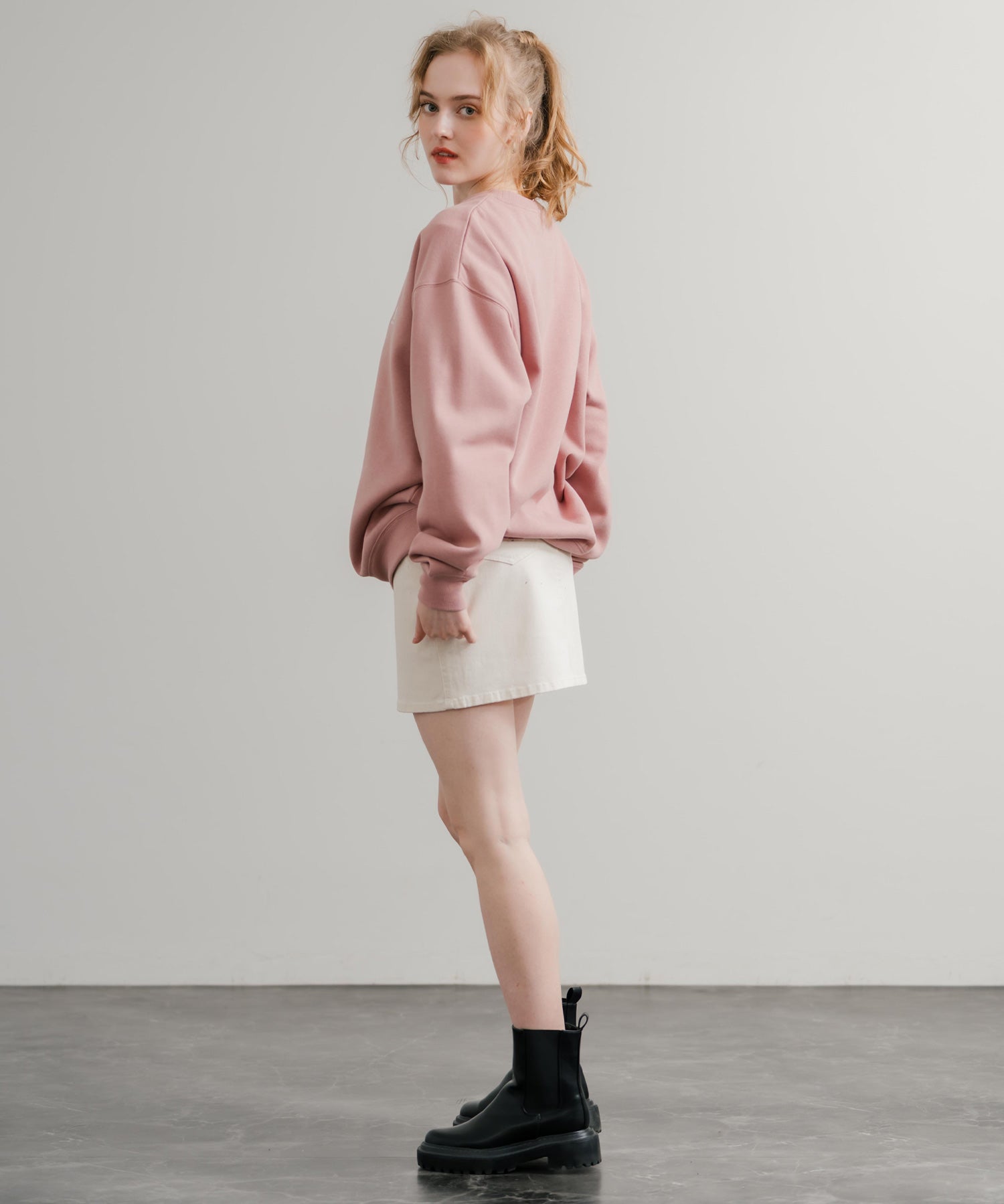 新色追加 KANGOL カンゴール 別注コラボ オーバーサイズ裏起毛ワンポイントロゴ刺繍スウェット 13836