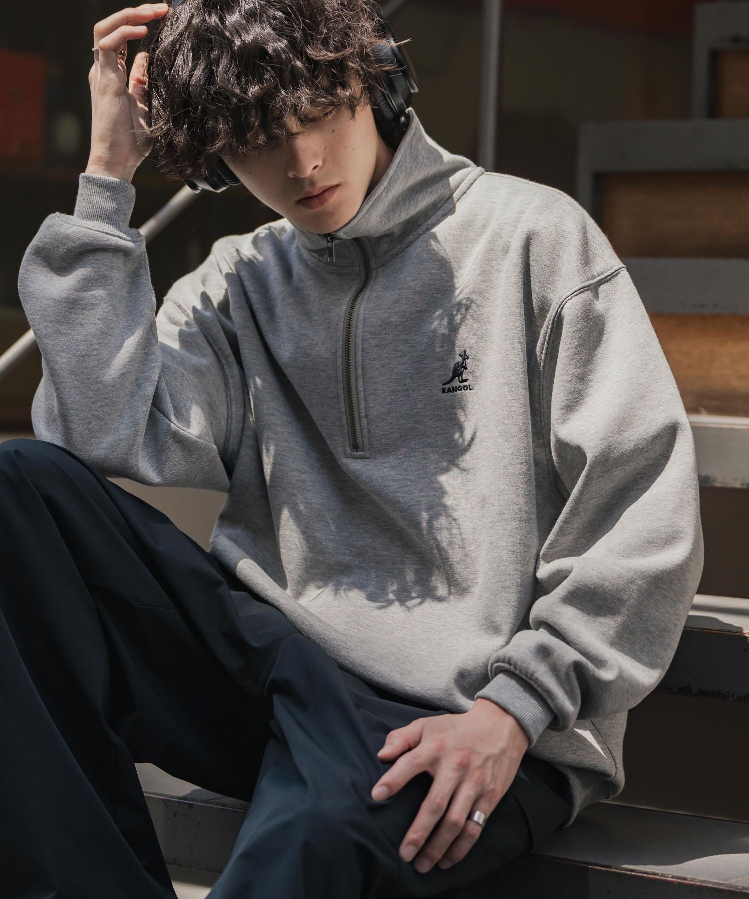 新色追加 KANGOL カンゴール 別注コラボオーバーサイズ裏起毛ロゴ刺繍ハーフジップハイネックスウェットトレーナー 13840 【セットアップ可能】