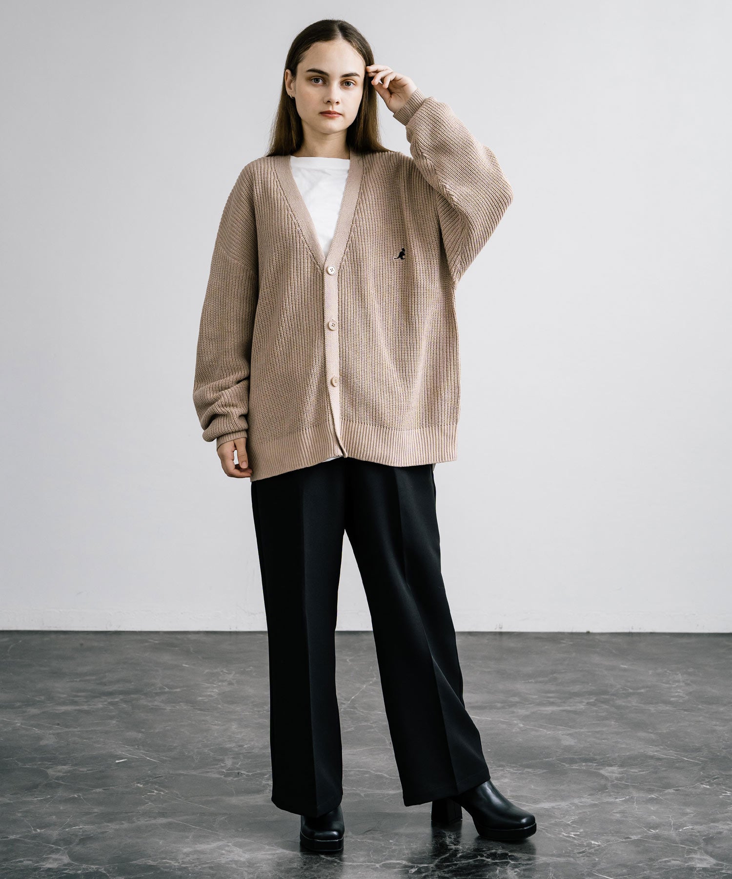 Indigo Luna ベージュ オーガニック ニットカーディガン 長袖 KANGOL カンゴール 別注コラボワンポイント刺繍ニットカーディガン