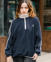 新色追加 KANGOL カンゴール 別注コラボオーバーサイズサイドラインワンポイントロゴ刺繍ハーフジップフリーストレーナー 13847