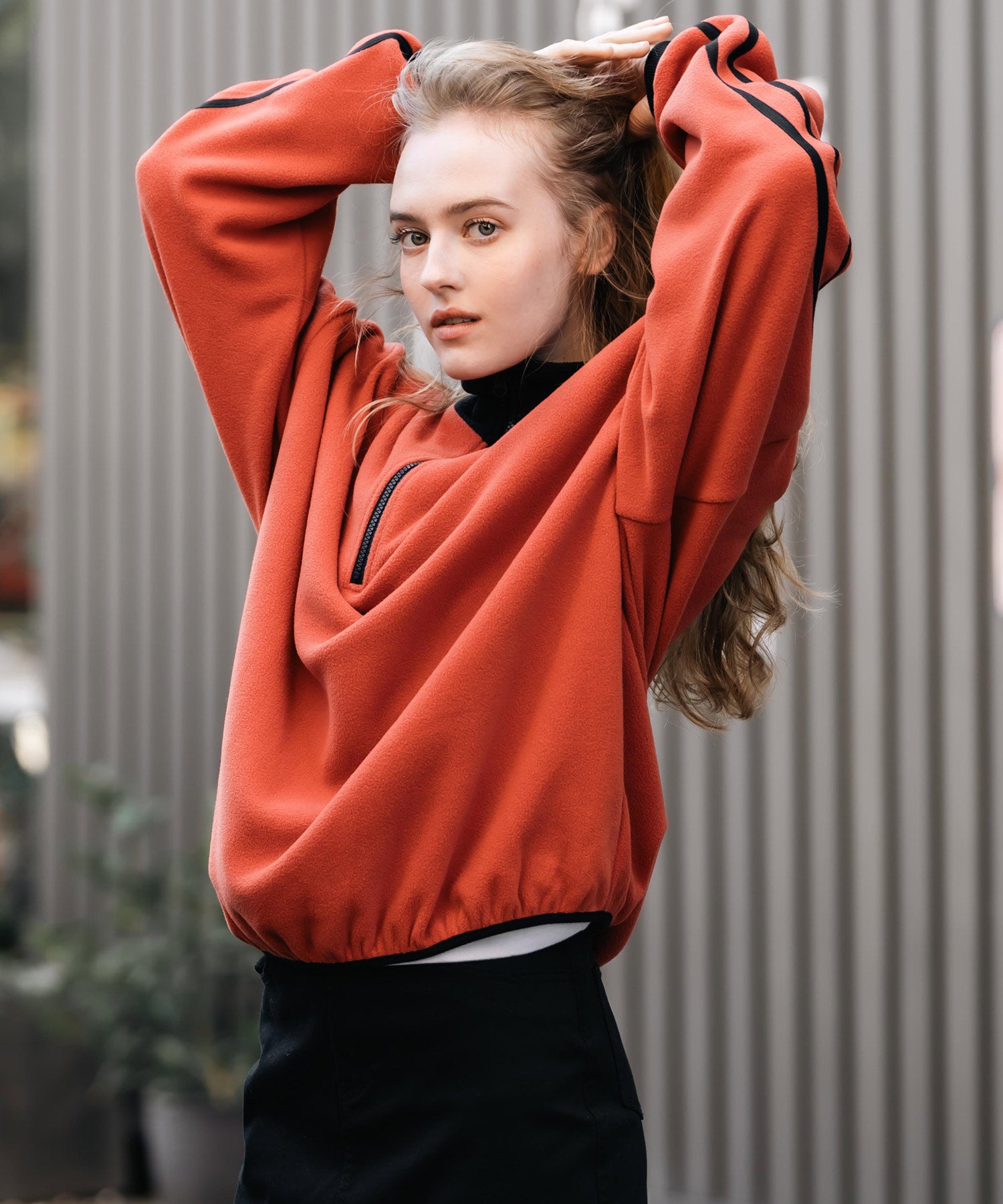 新色追加 KANGOL カンゴール 別注コラボオーバーサイズサイドラインワンポイントロゴ刺繍ハーフジップフリーストレーナー 13847