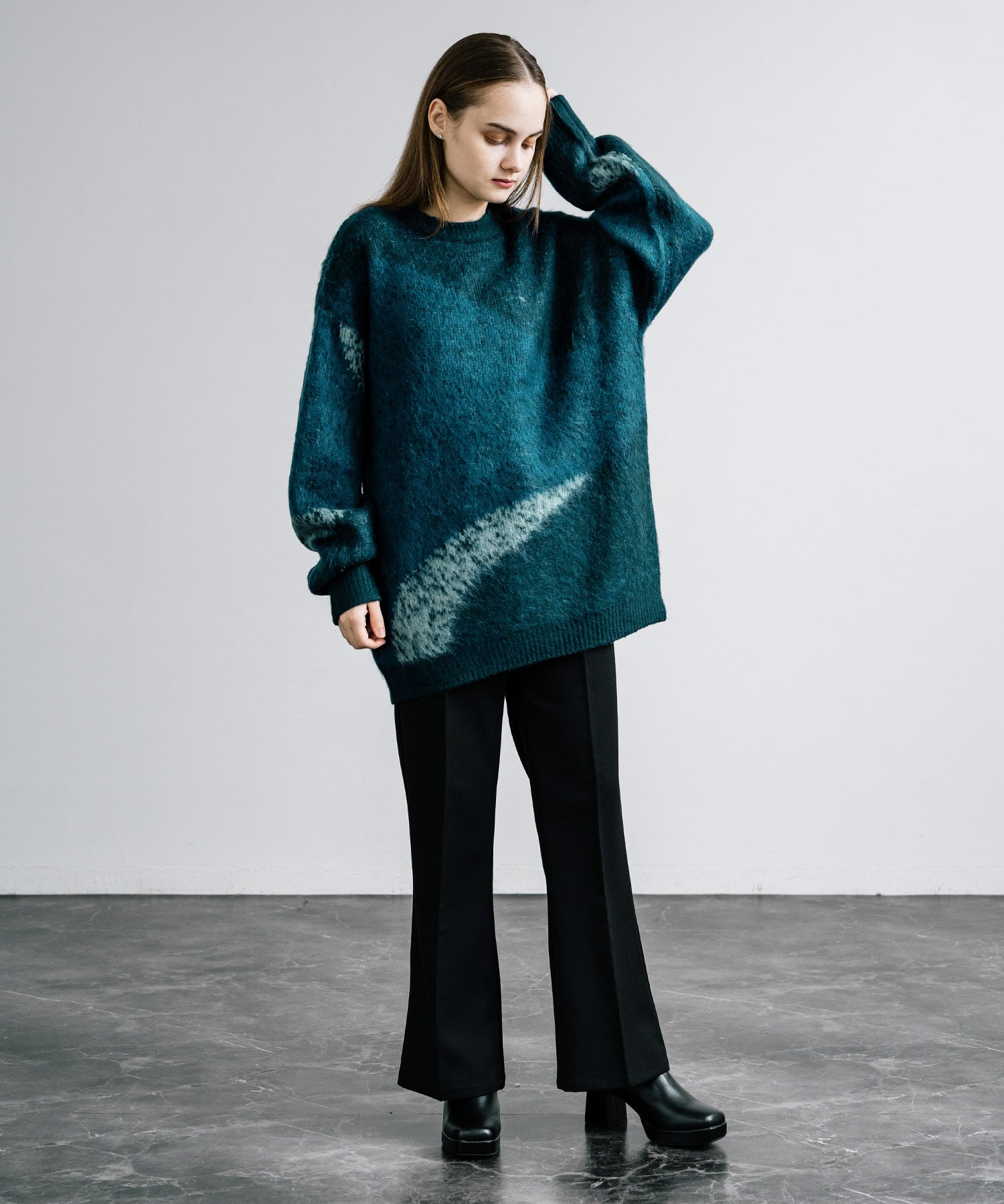 【新色追加】オーバーサイズ モヘアライクグラデーションニット 13940